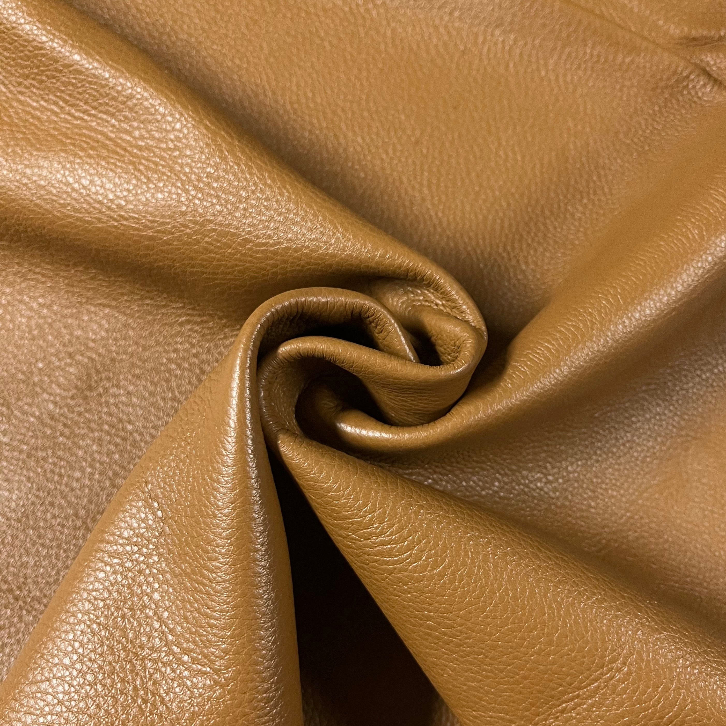 Premium Floater Upholstery Cow, 3 oz | 19 Colors