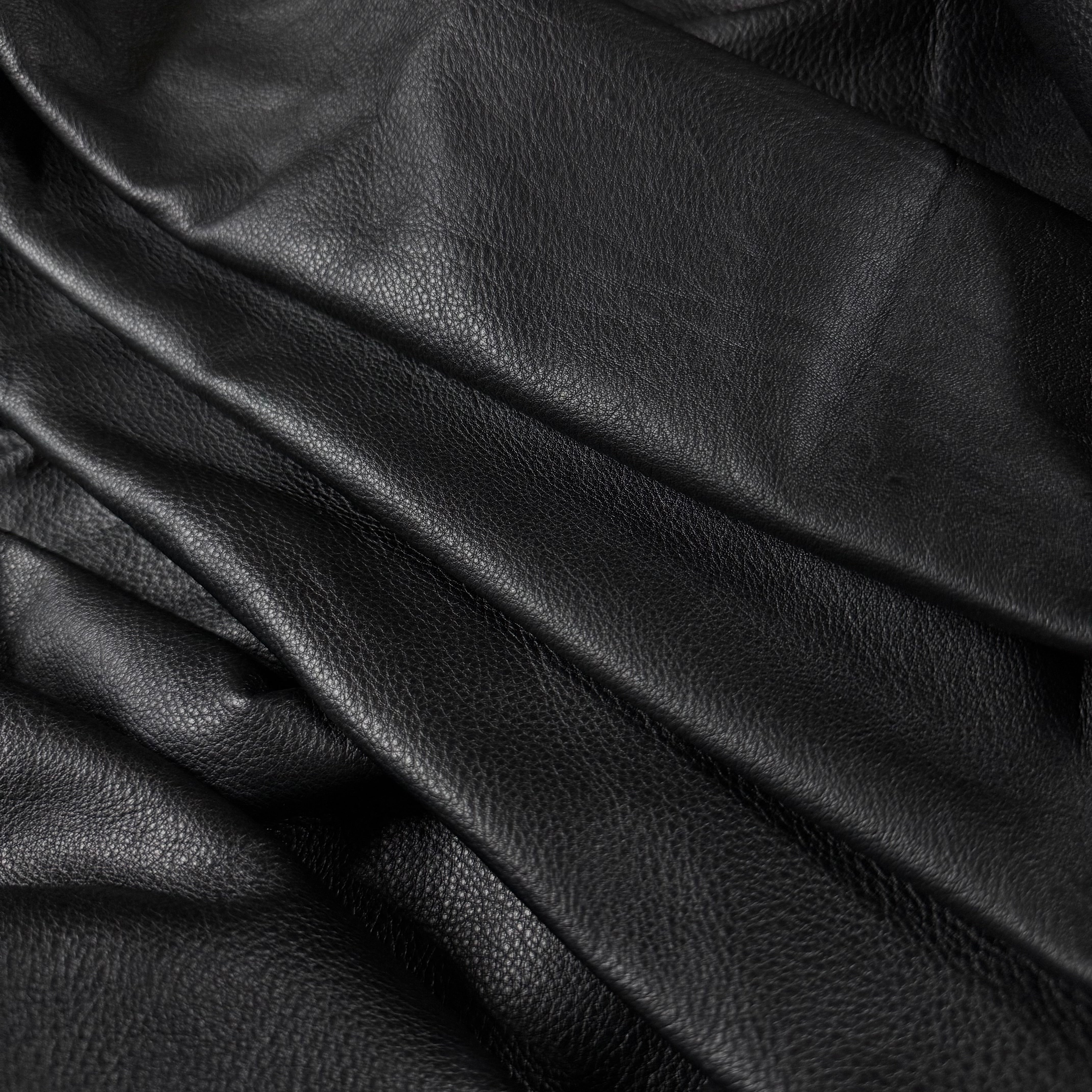 Garment Weight Full Grain Cowhide, 2.5 oz | Black