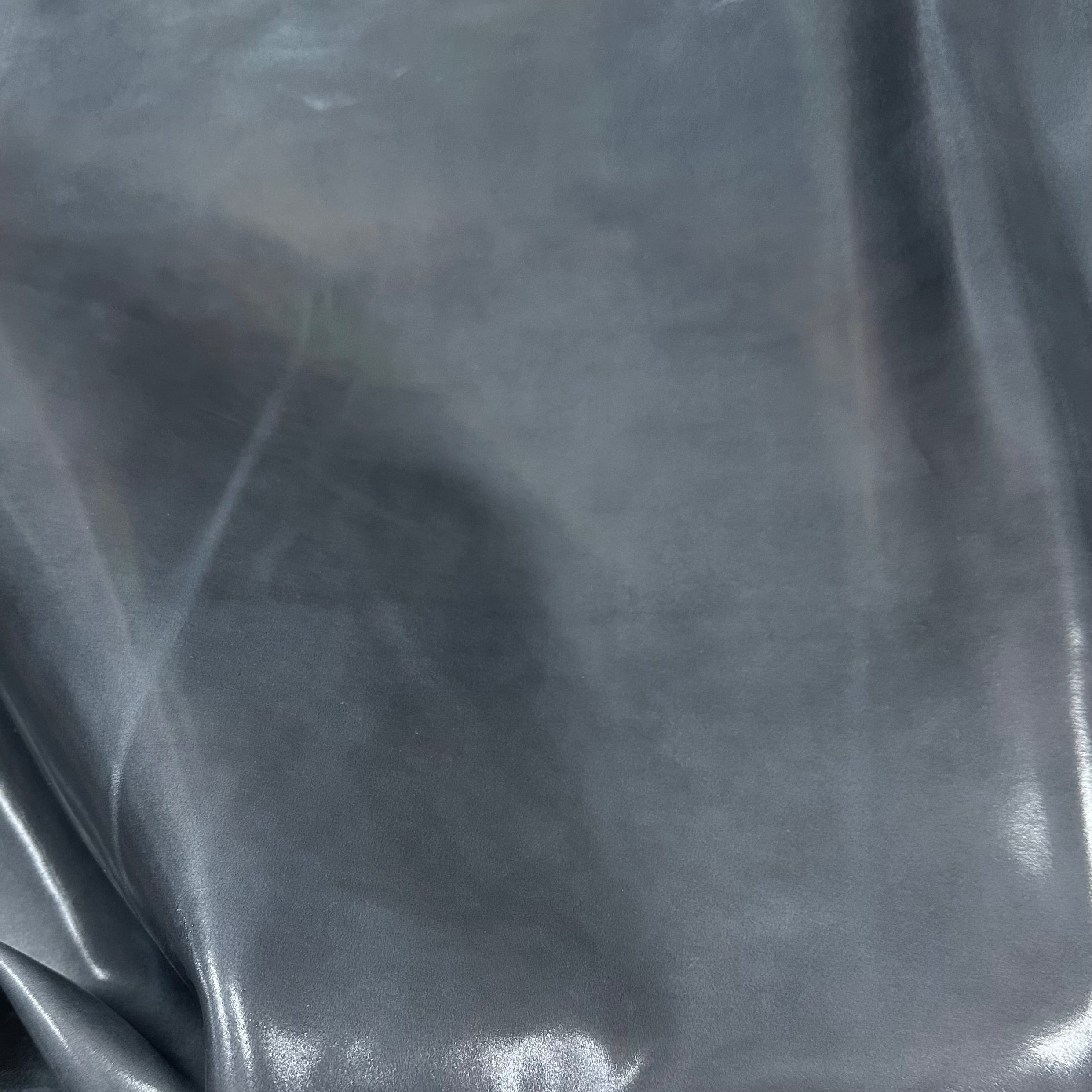 Smooth Polished Horse Butt, 4 oz
