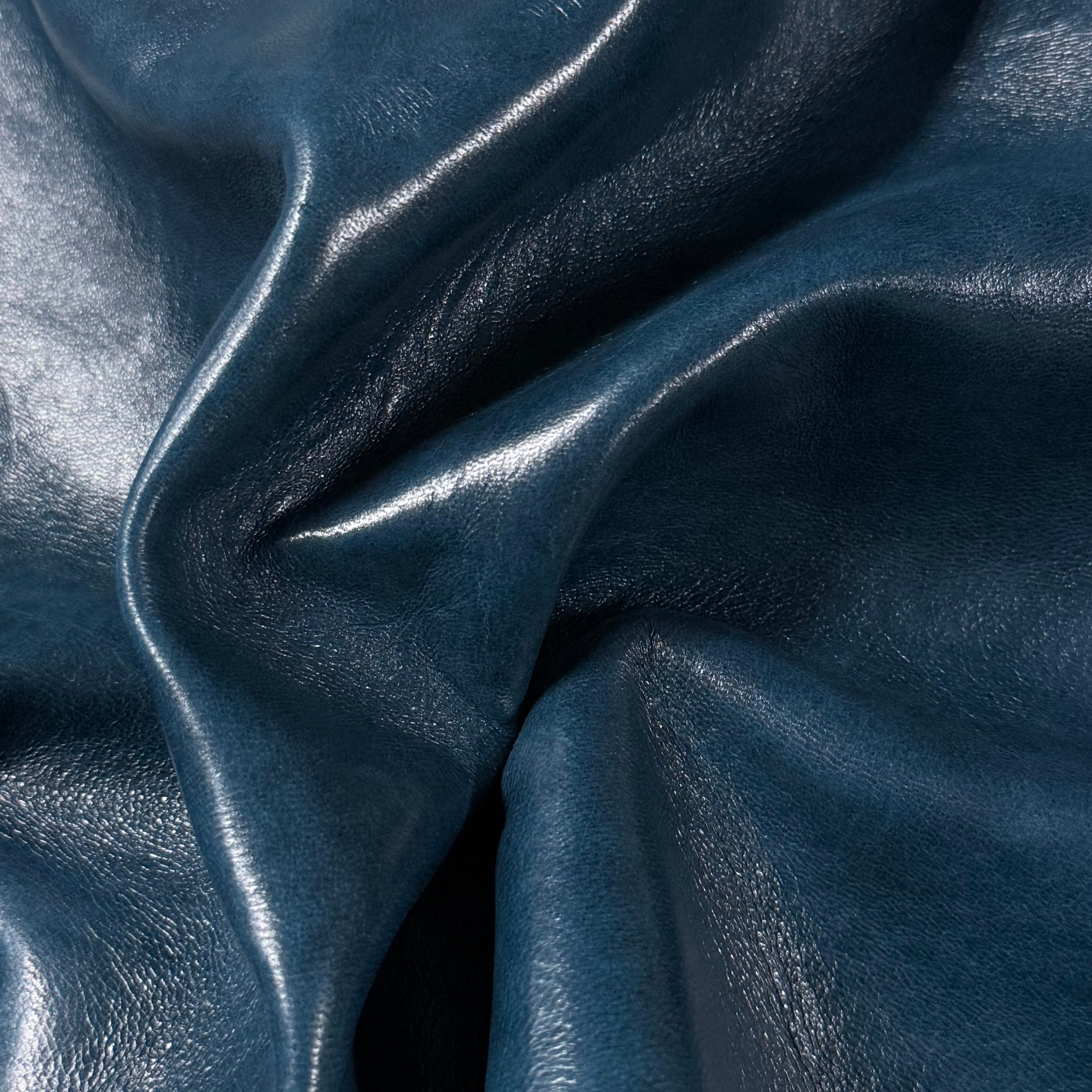 Hand Glazed Smooth Two-Tone Lamb, 2.5 oz | 4 Colors
