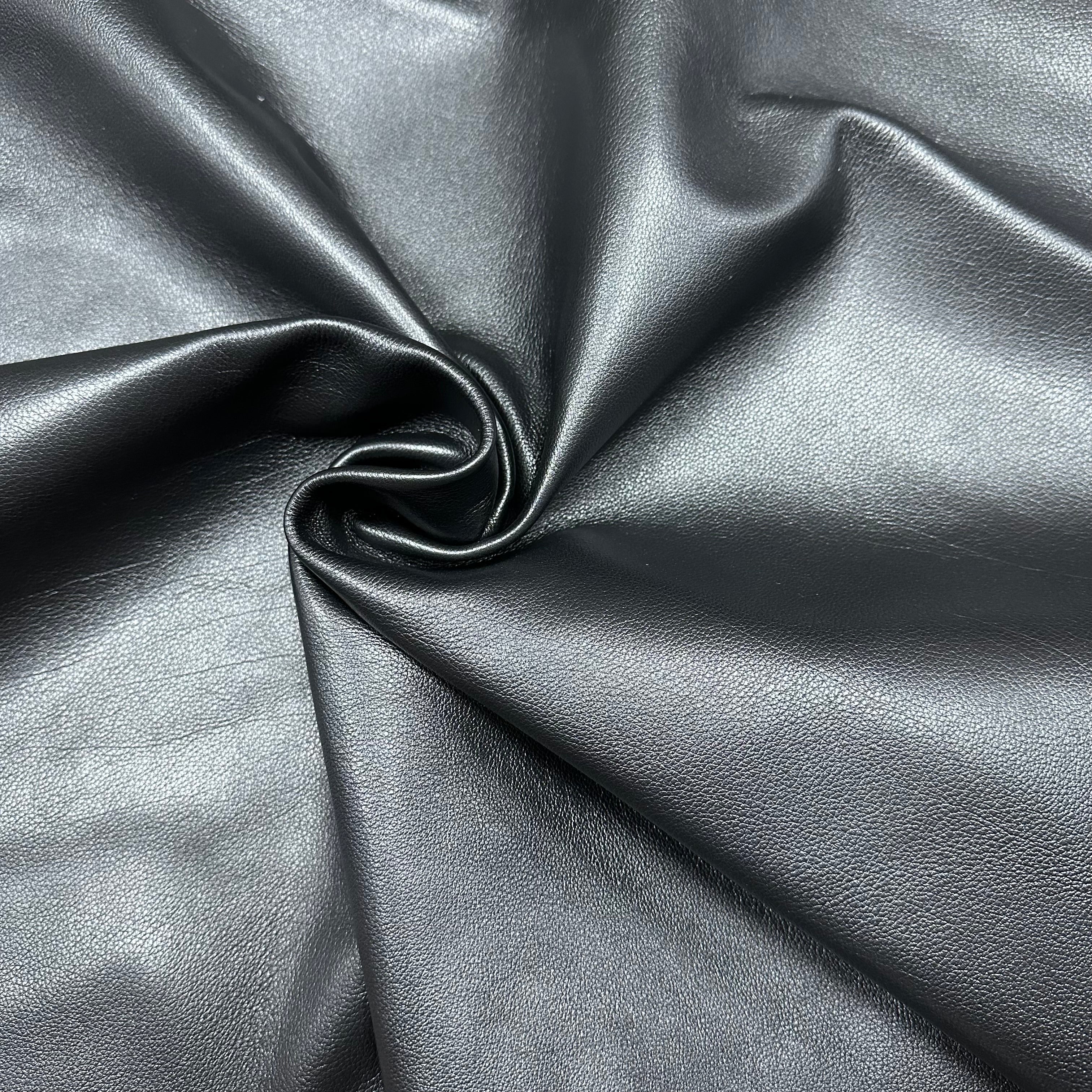 Light Weight Buffalo, 2-3 oz - Black