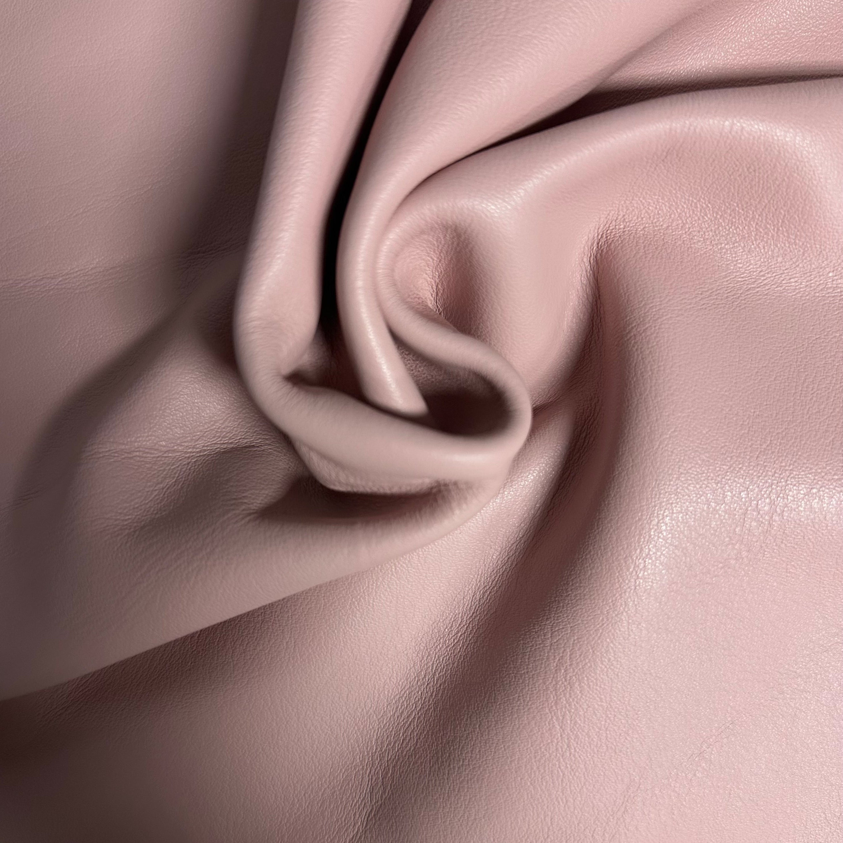 Reversible Moto Chap Cow Nappa, 3 oz | 45+ Colors