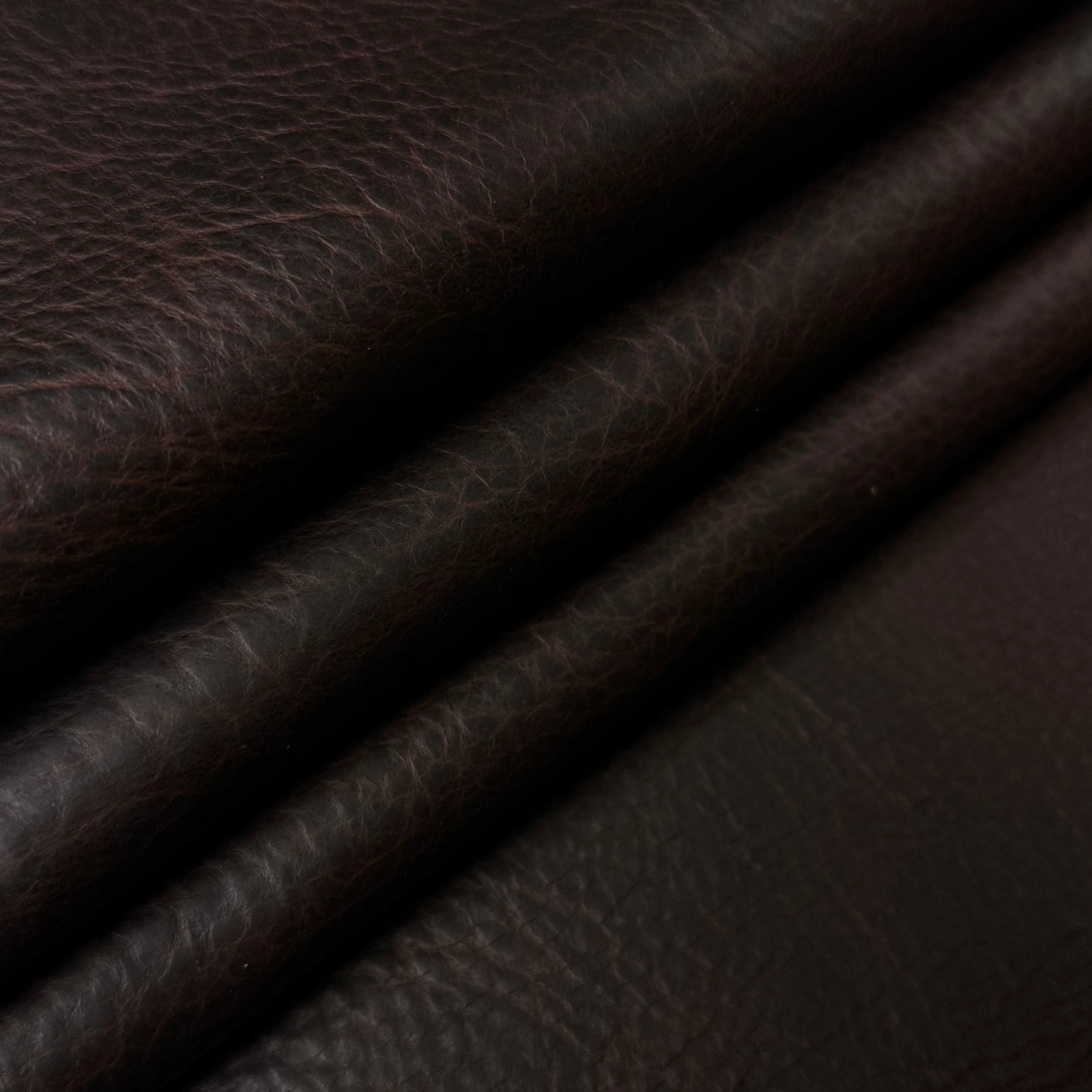Oiled Pull-Up Bison, 5-6 oz - 2 Matte Colors