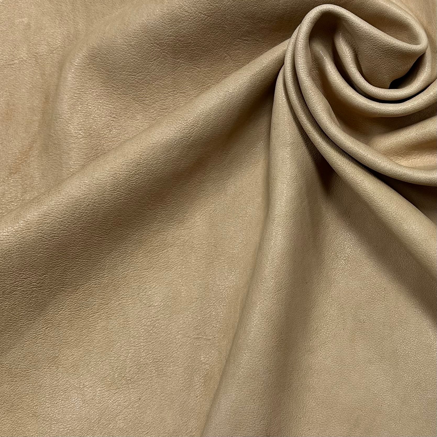 Oiled Veg Tan Lamb, 2 oz