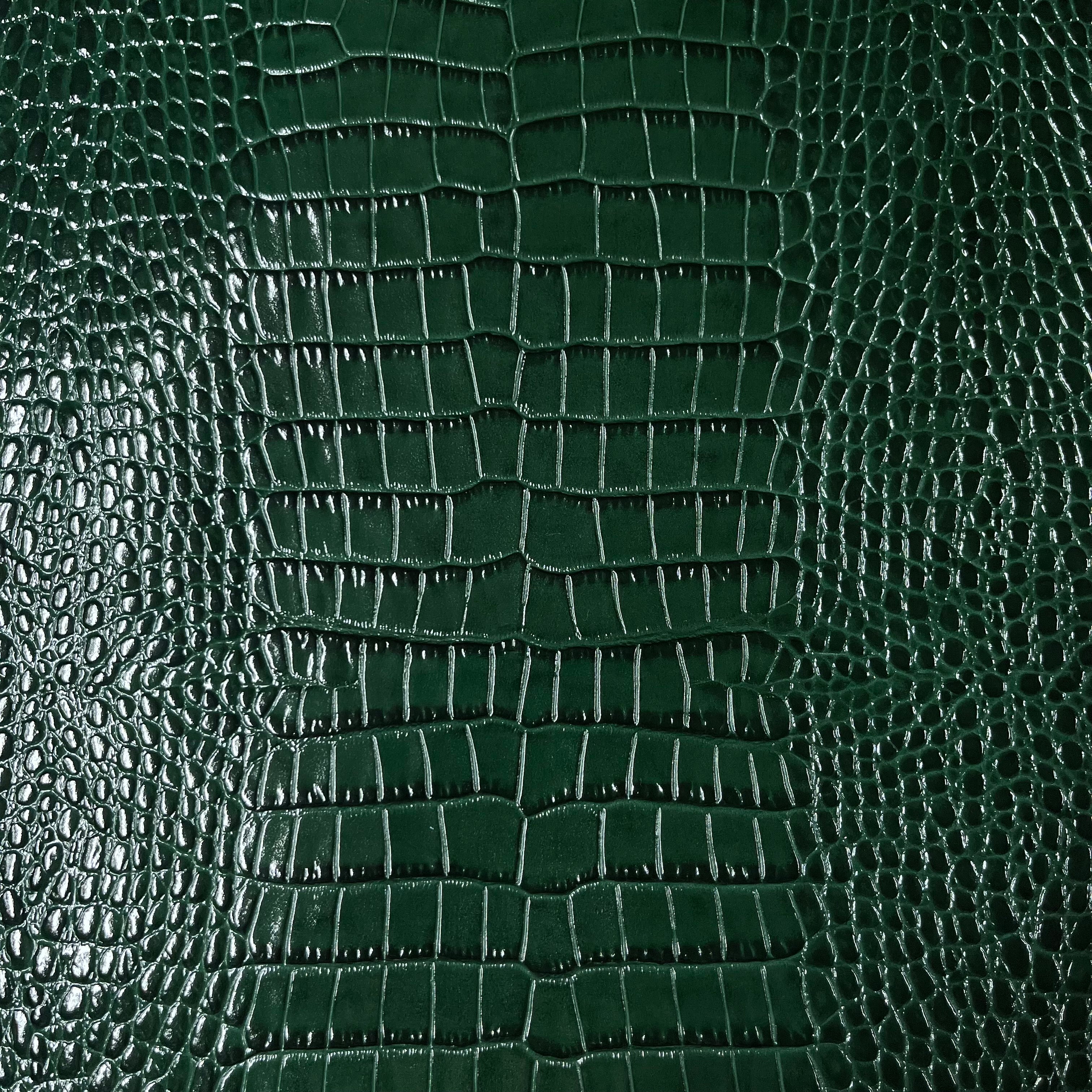 Crocodile Embossed Cow, 2-3 oz