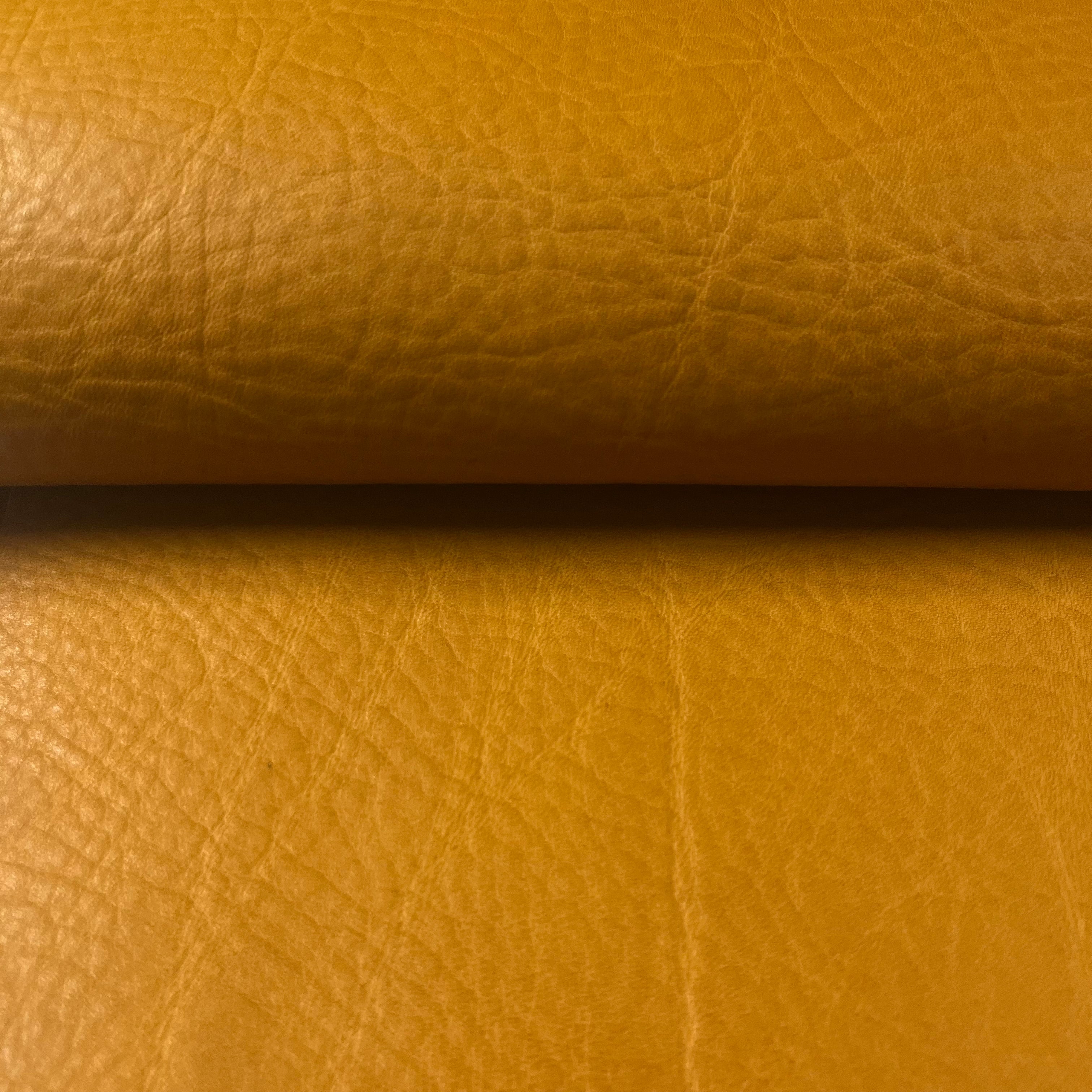 Waxy Full Grain Cowhide, 5 oz | 15 Colors