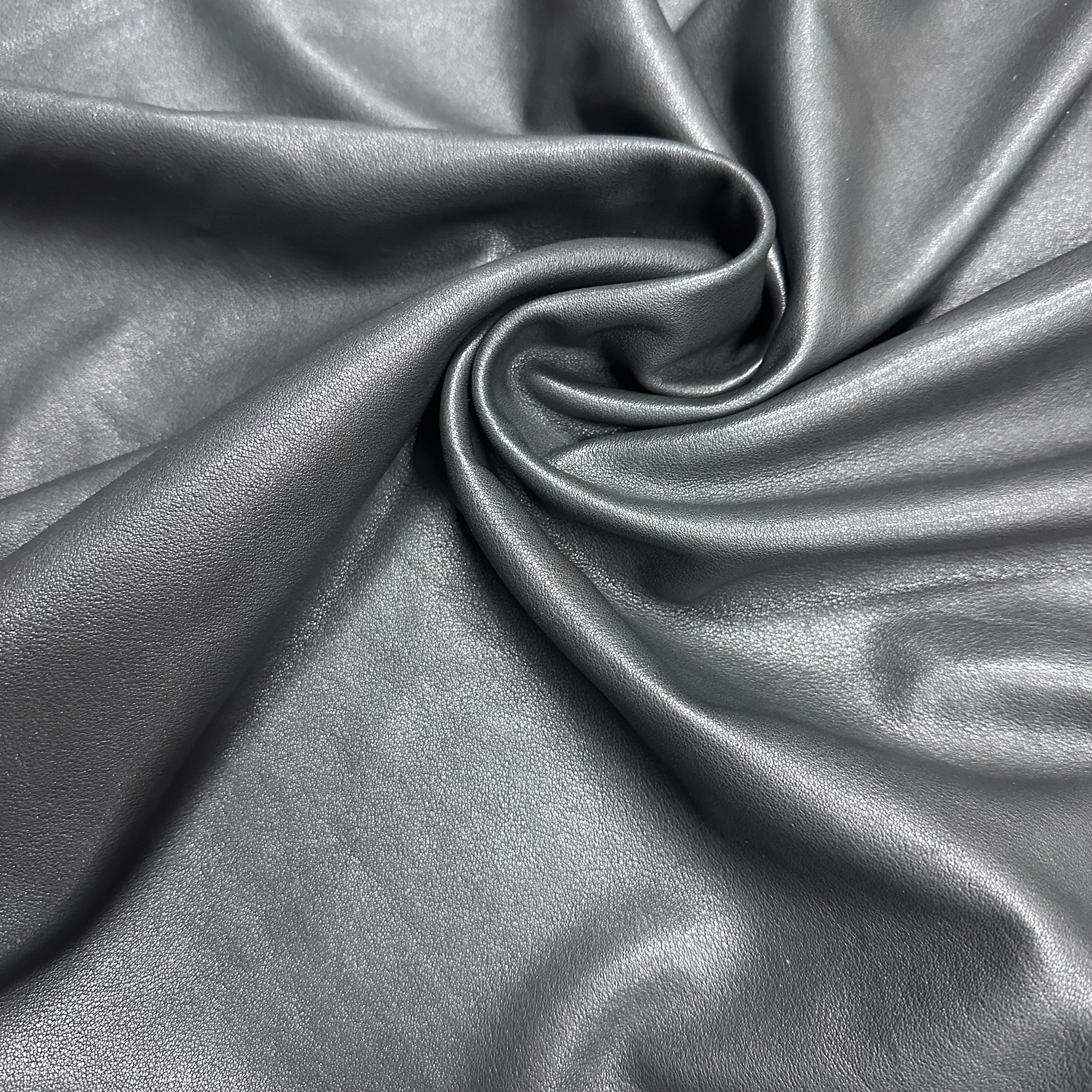 Glove Affair Water-Resistant Cow, 2-3 oz