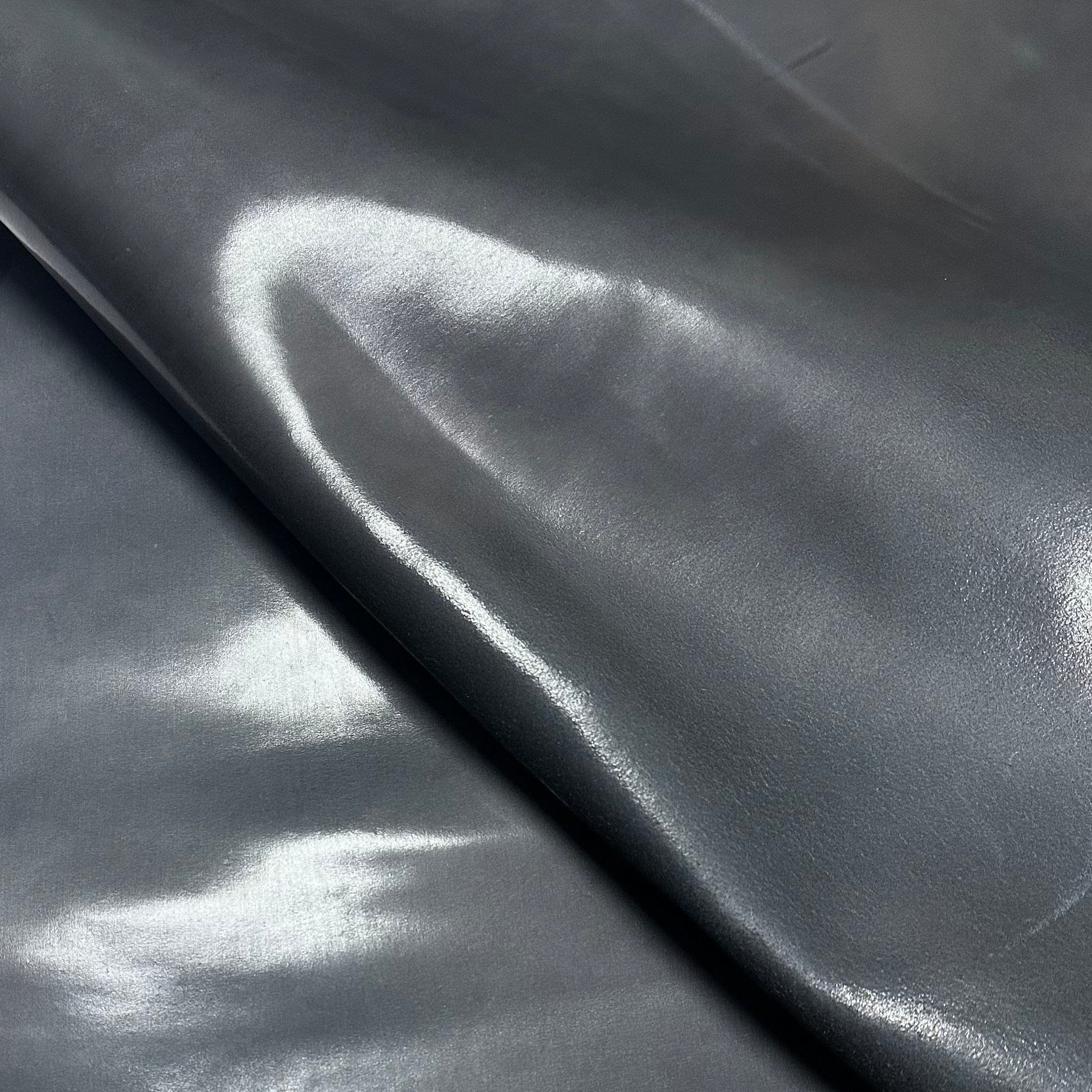 Smooth Polished Horse Butt, 4 oz