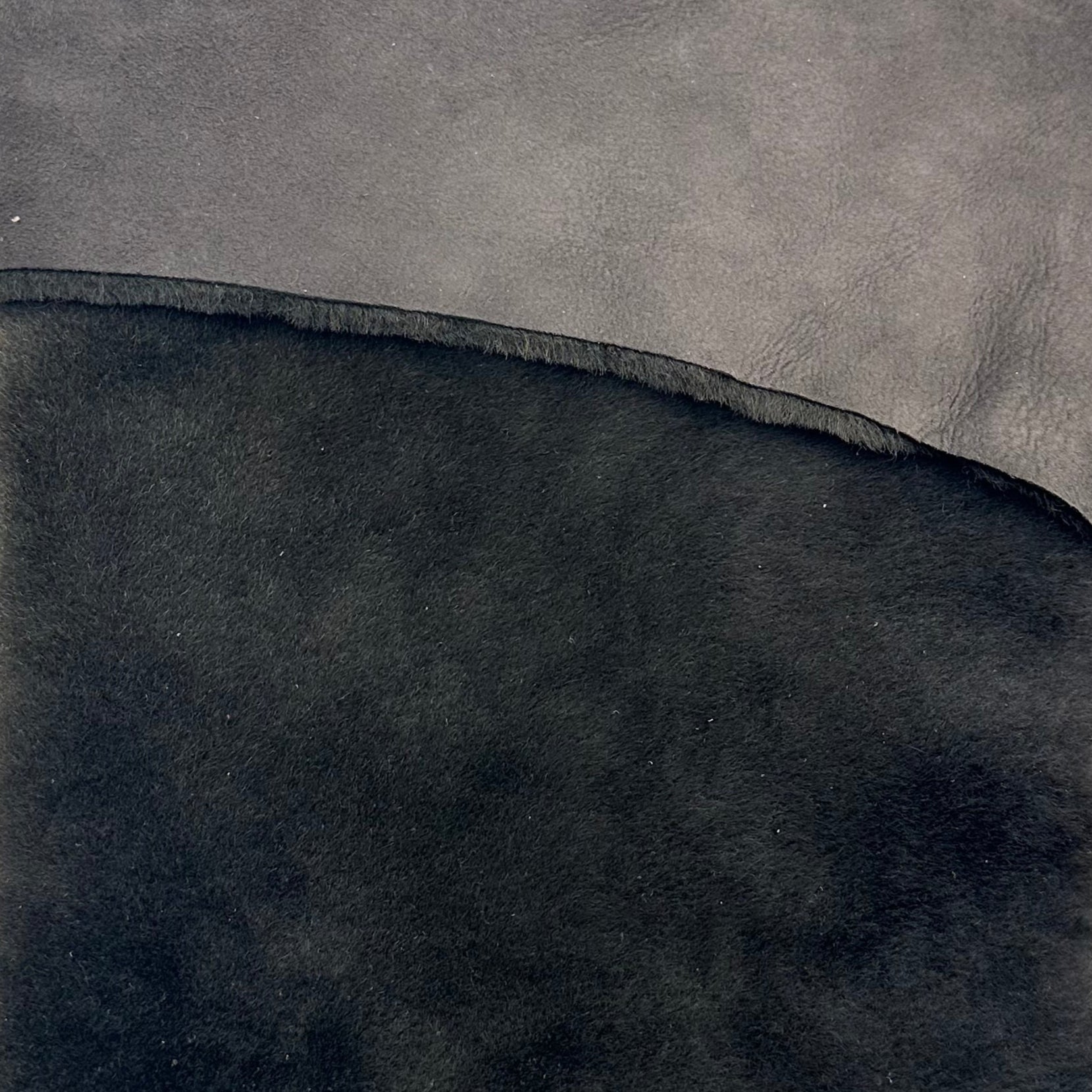 Ironed Merino Shearling 8-10mm - Tone-on-Tone Back