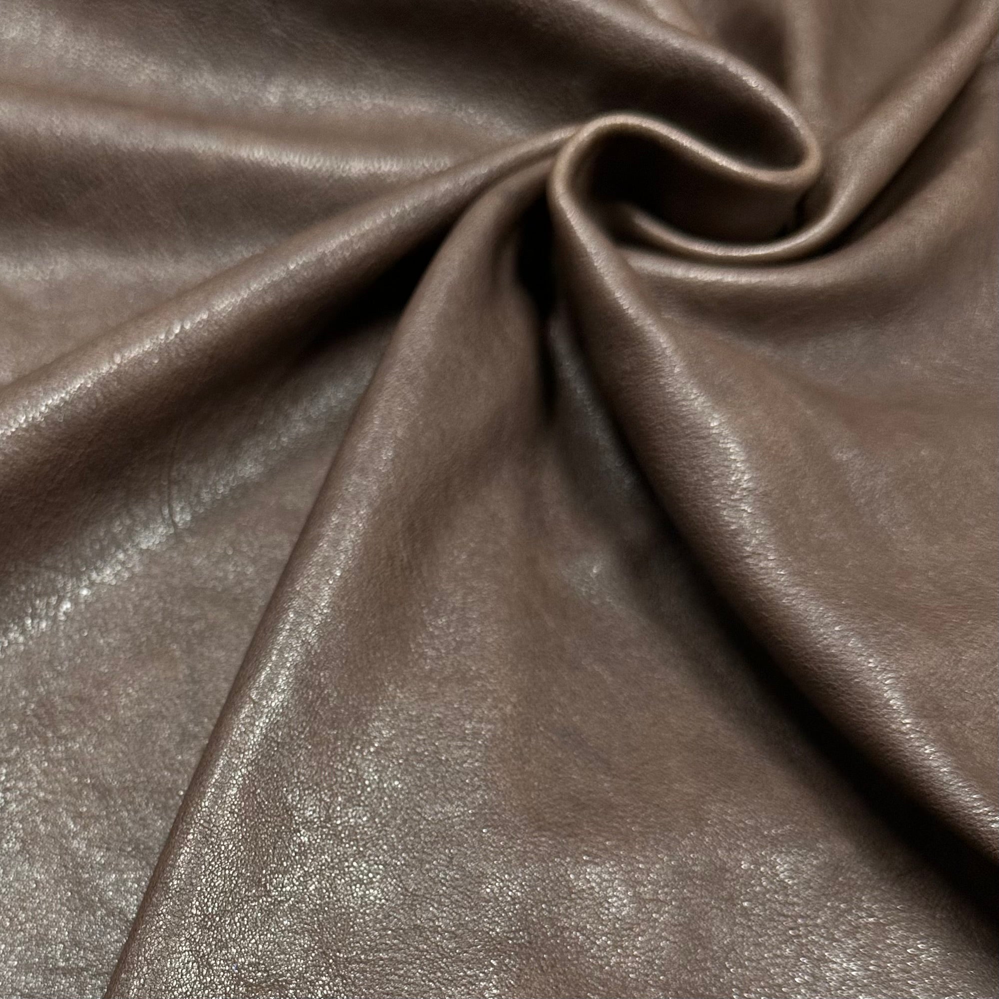 Oiled Veg Tan Lamb, 2 oz