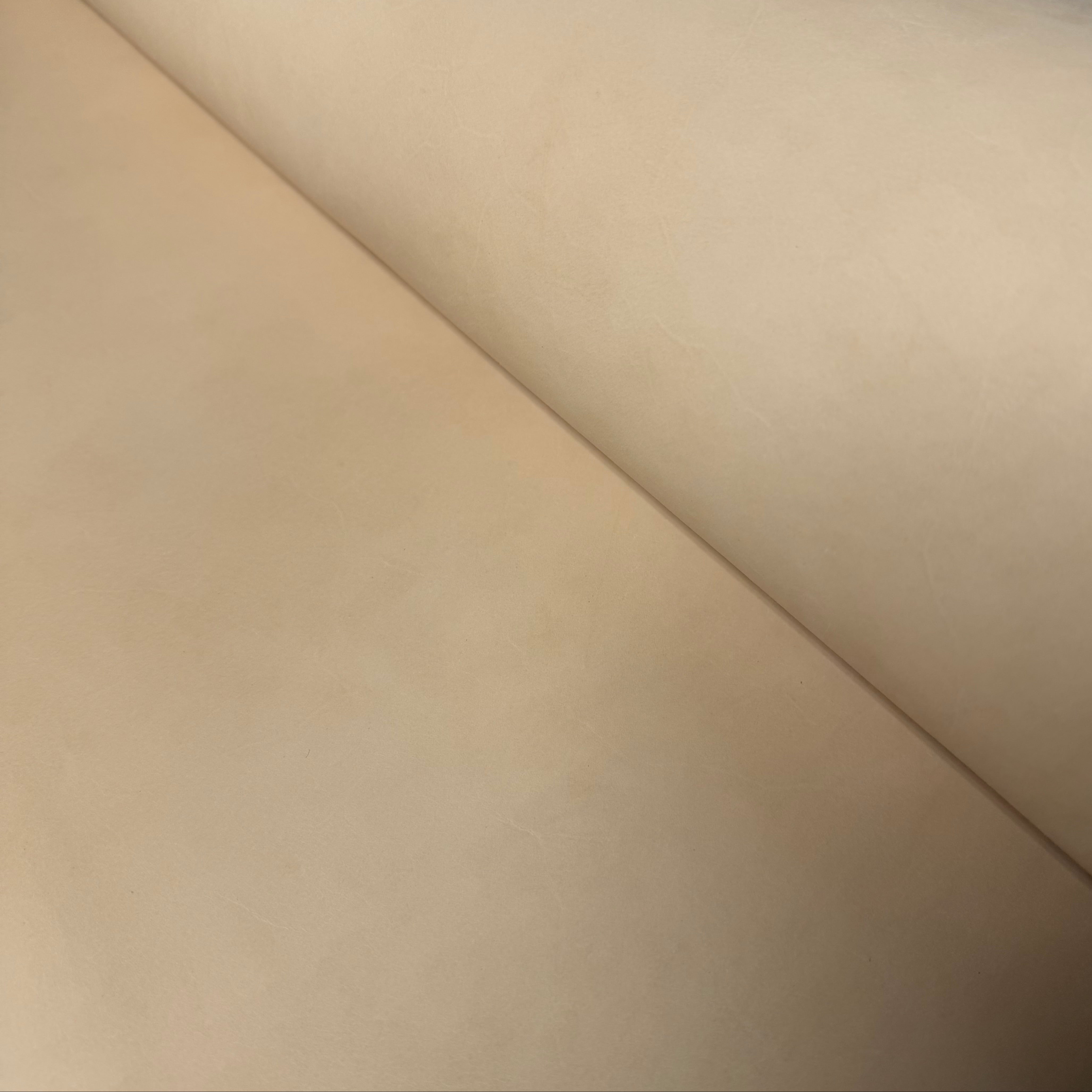 Natural Veg Tan Double Shoulder, Grade 1 | 7 Weights