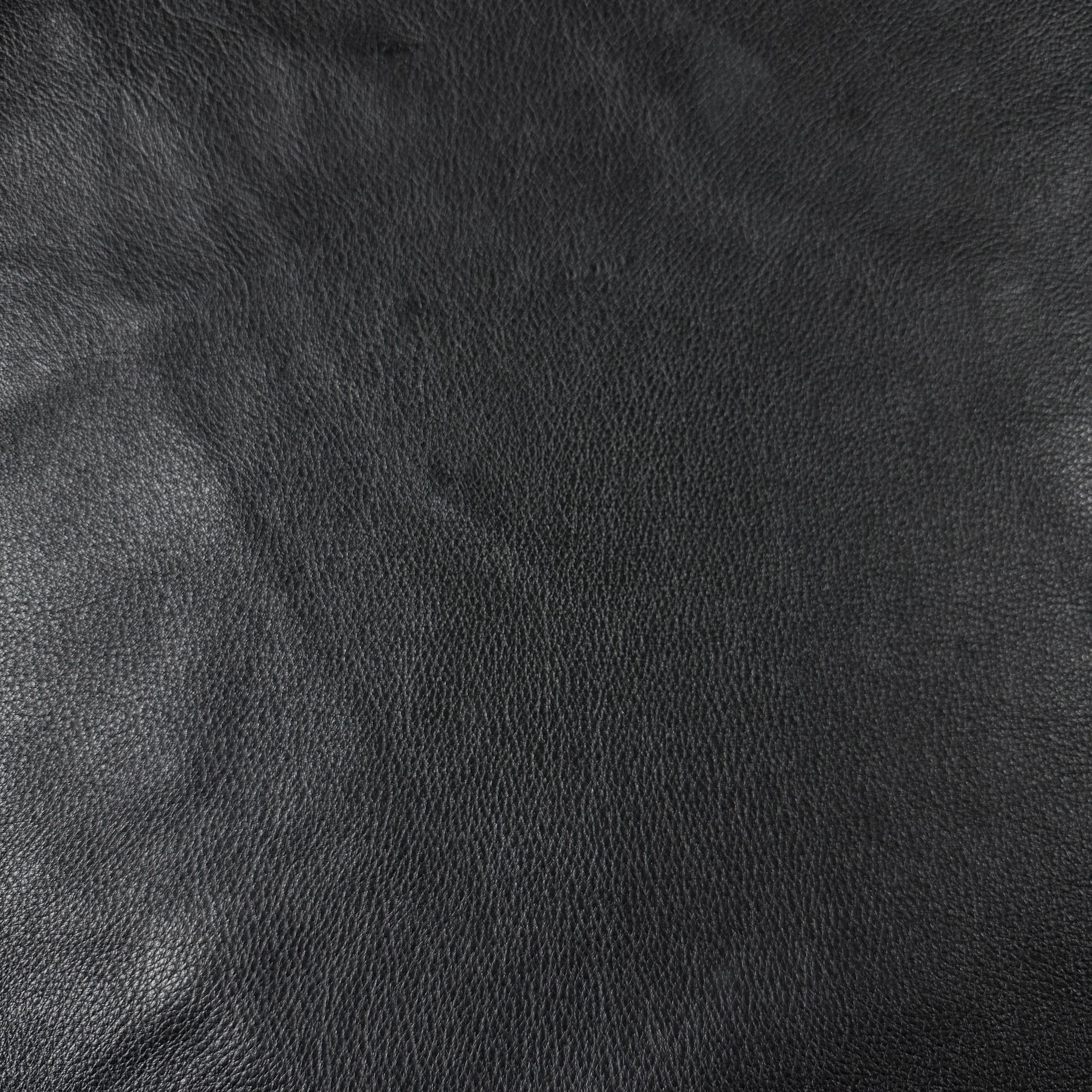 Garment Weight Full Grain Cowhide, 2.5 oz | Black