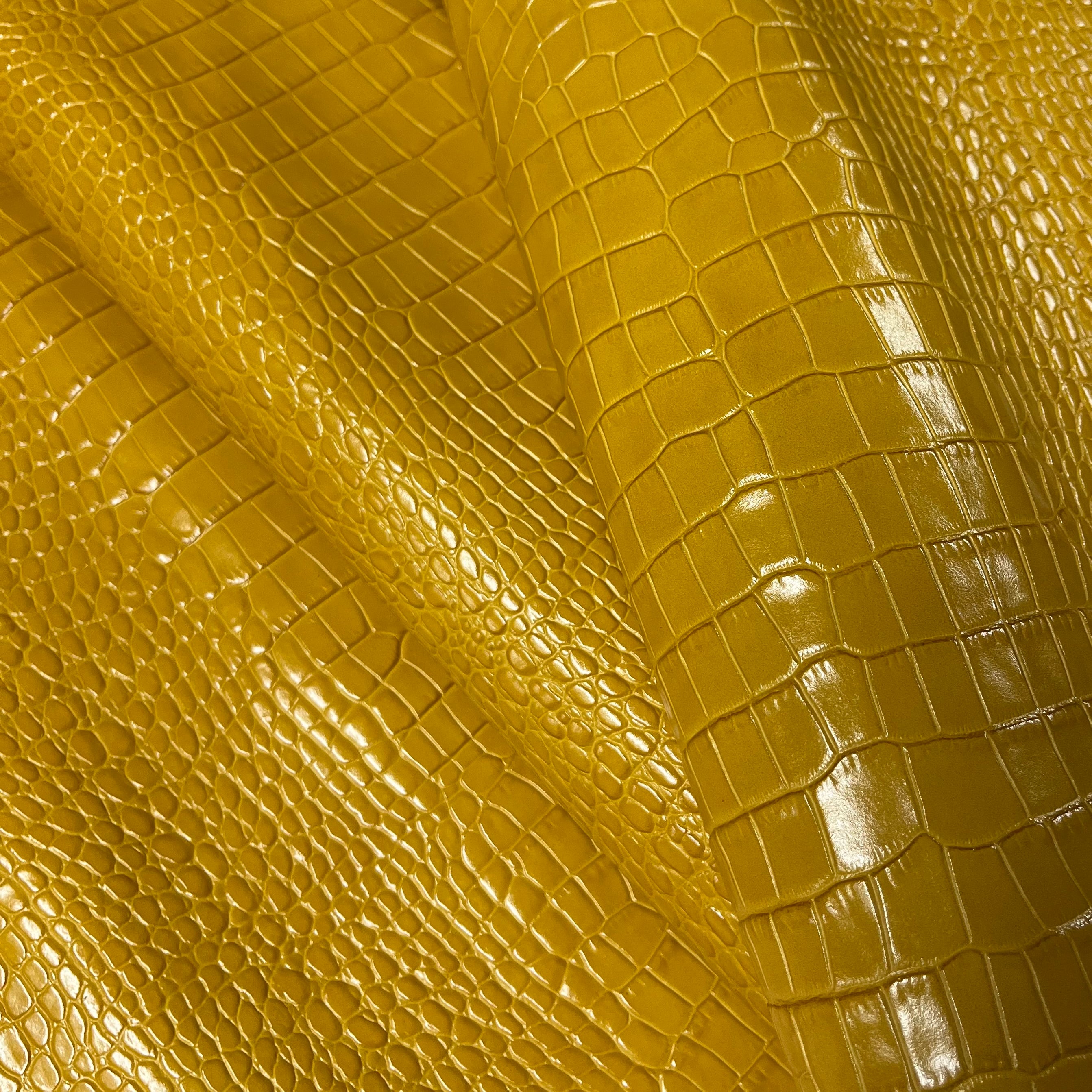 Crocodile Embossed Cow, 2-3 oz