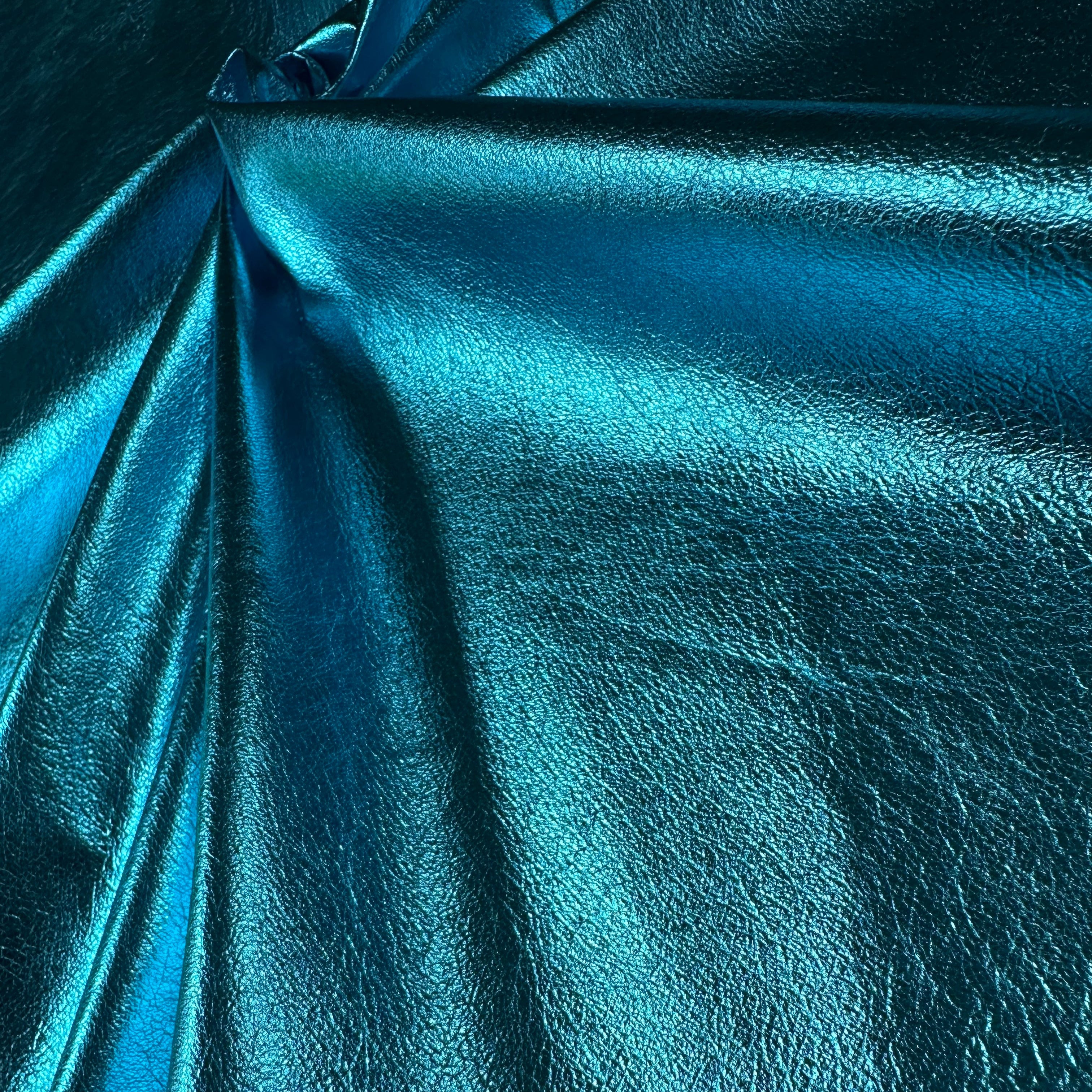 Metallic Foil Pig, 1-2 oz