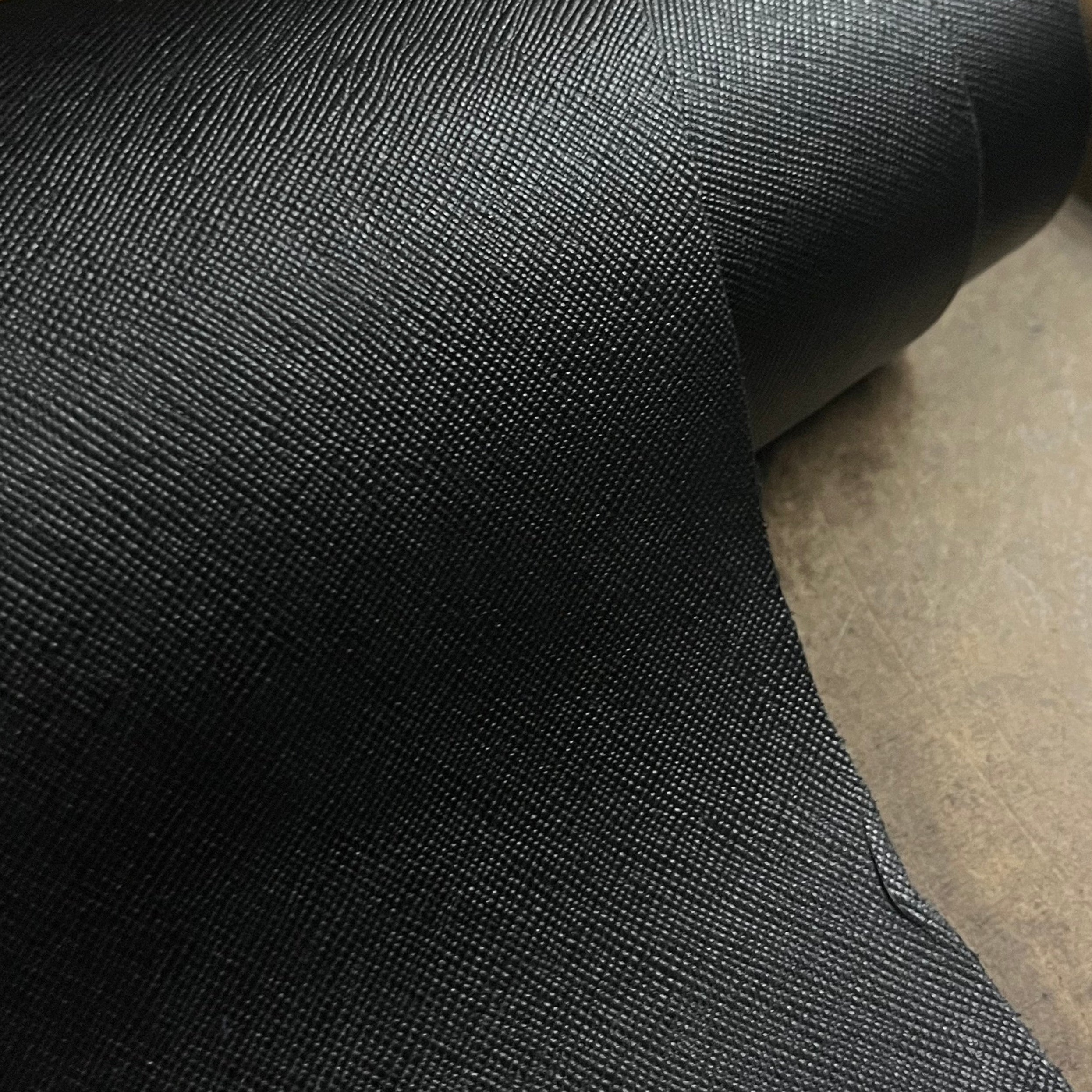 Italian Saffiano Calf, 3 oz - White & Black