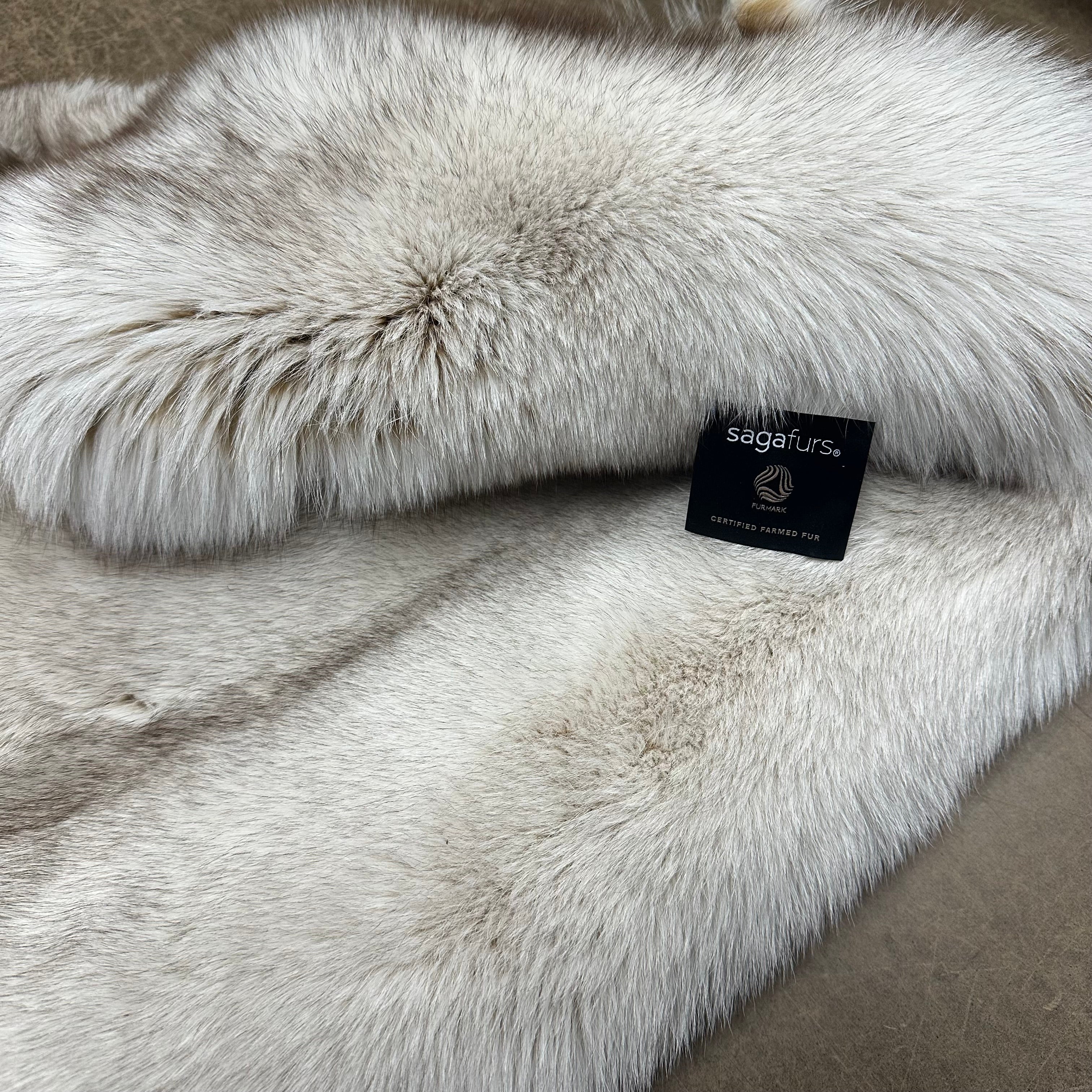 Fox Pelt | 30+ Colors