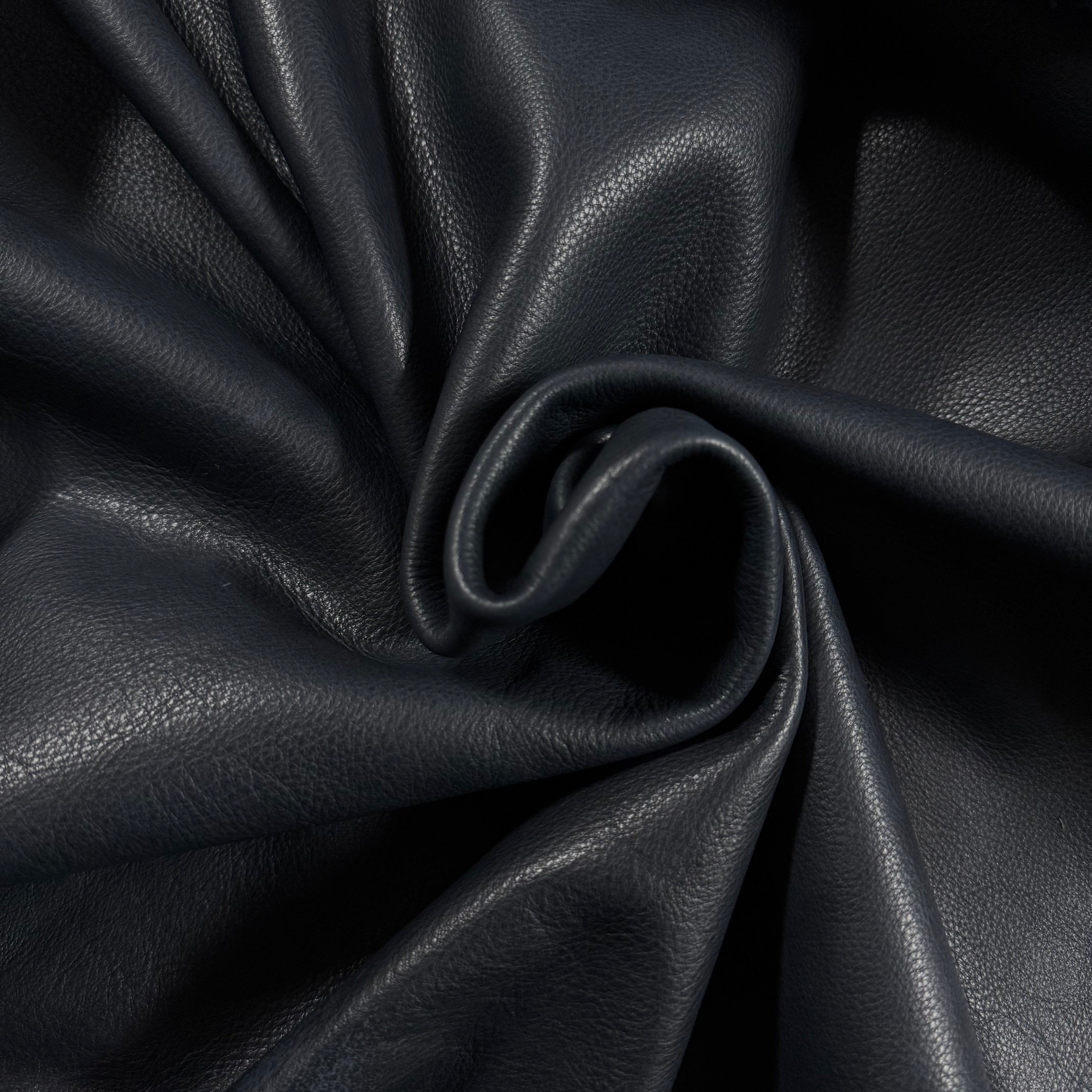 Veg Line - Soft Veg-Tan Cowhide, 3.5-4 oz | 15+ Colors