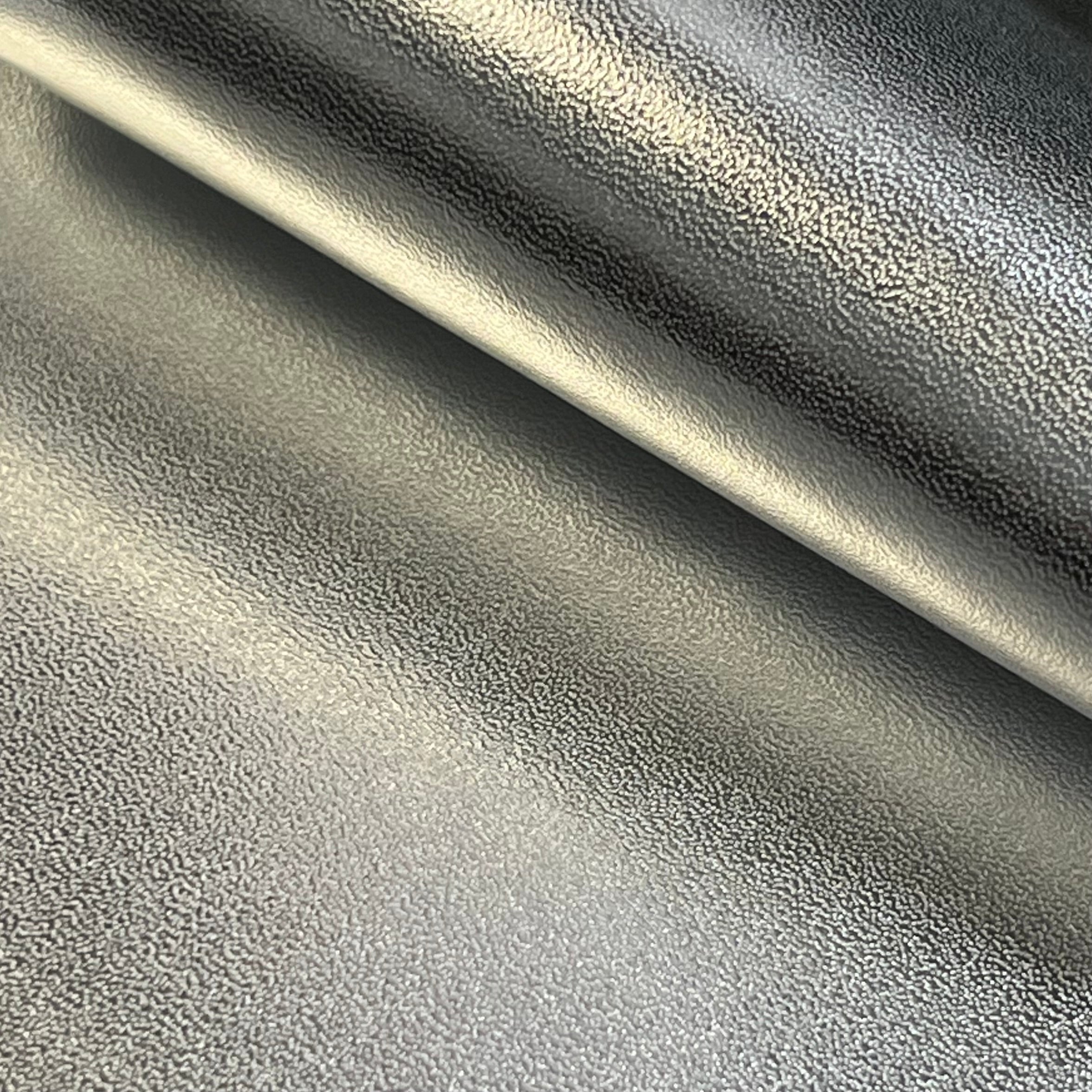 Metallic Foil Smooth Cow, 3.5 oz | 15+ Colors