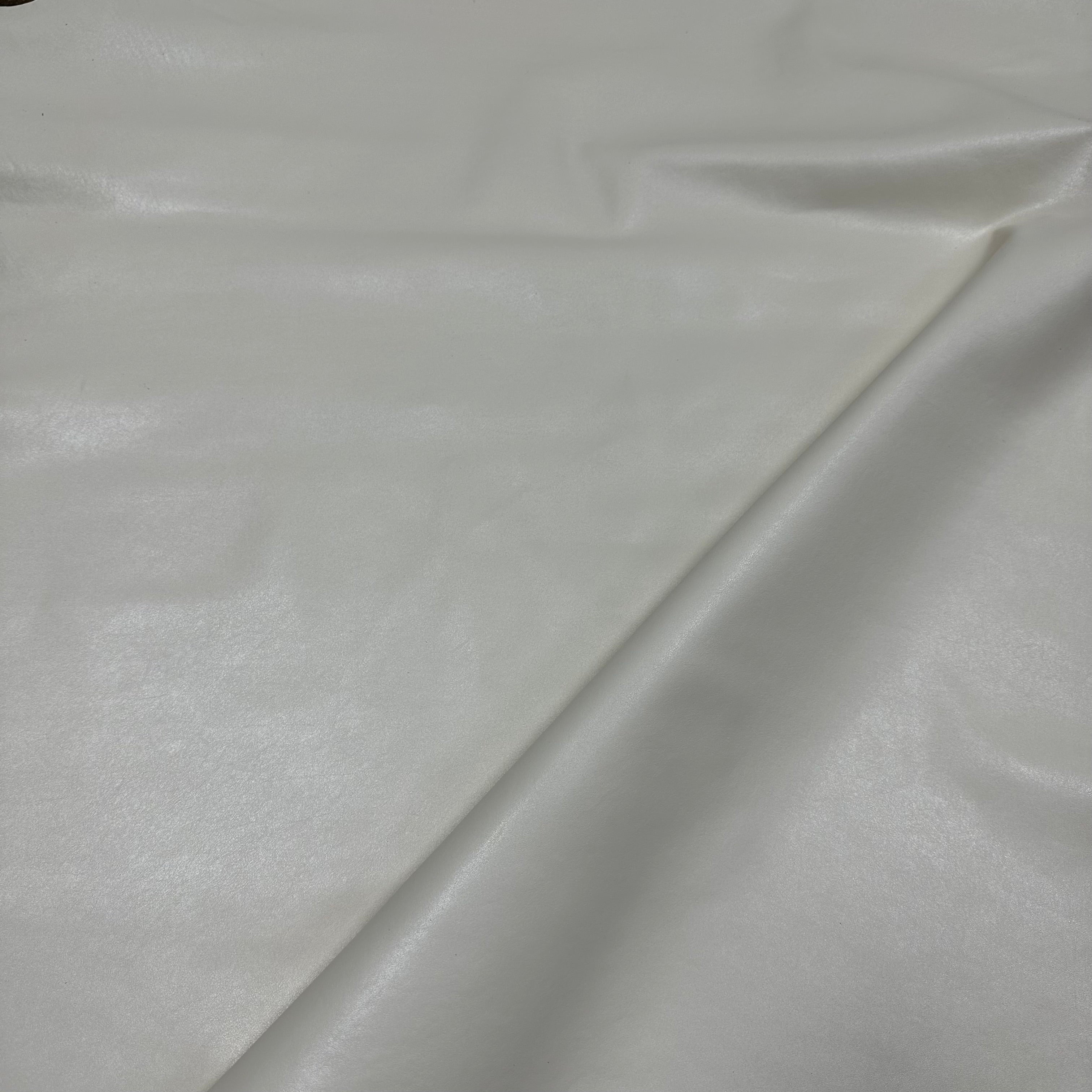 Smooth Lightweight Calfskin, 1-2 oz - Ivory