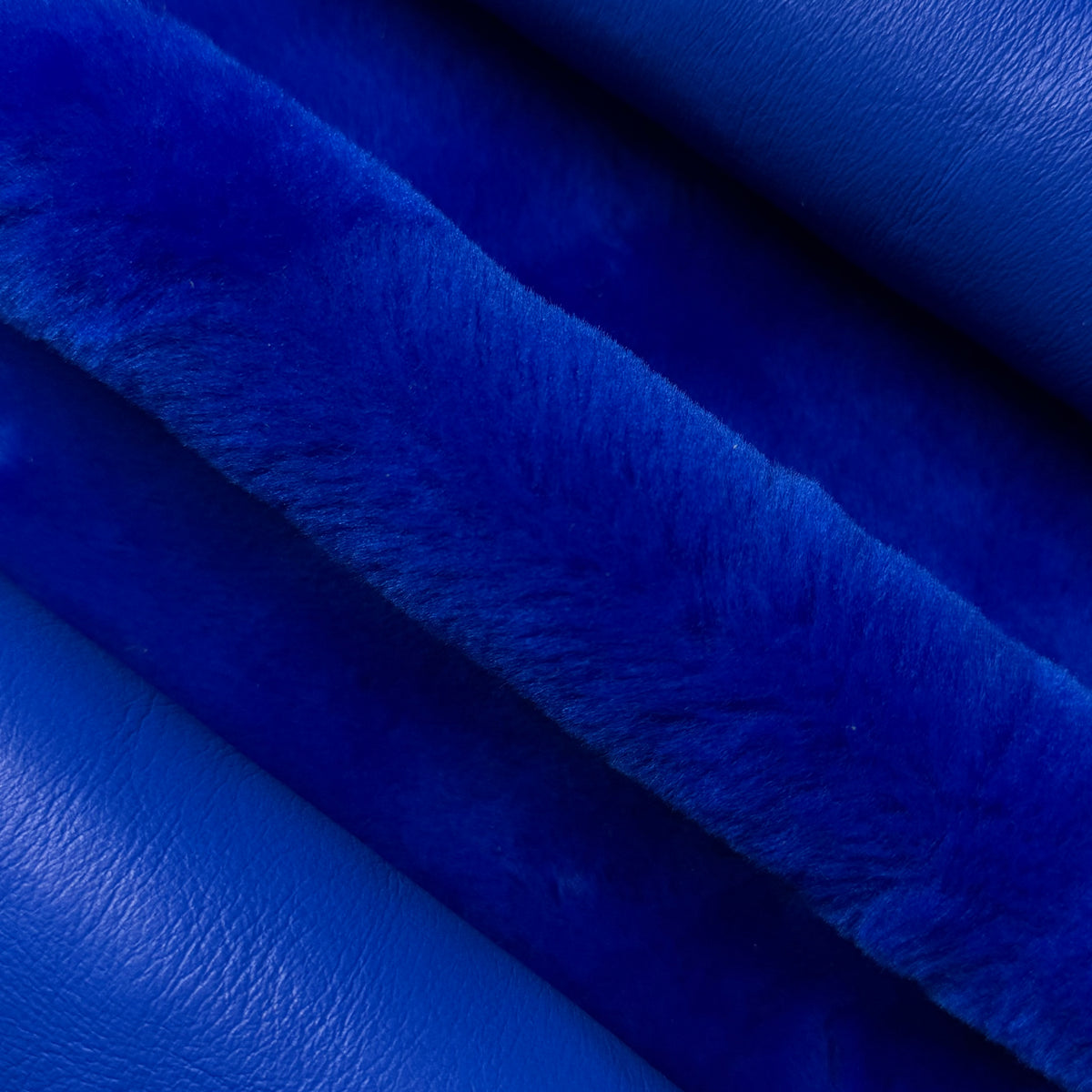 Ironed Merino Shearling 10MM - Nappa Matched Back
