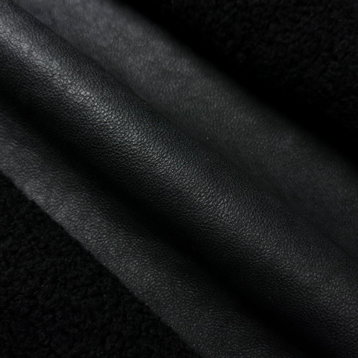 Super Lightweight Curly Merino Shearling, Black Nappa Back