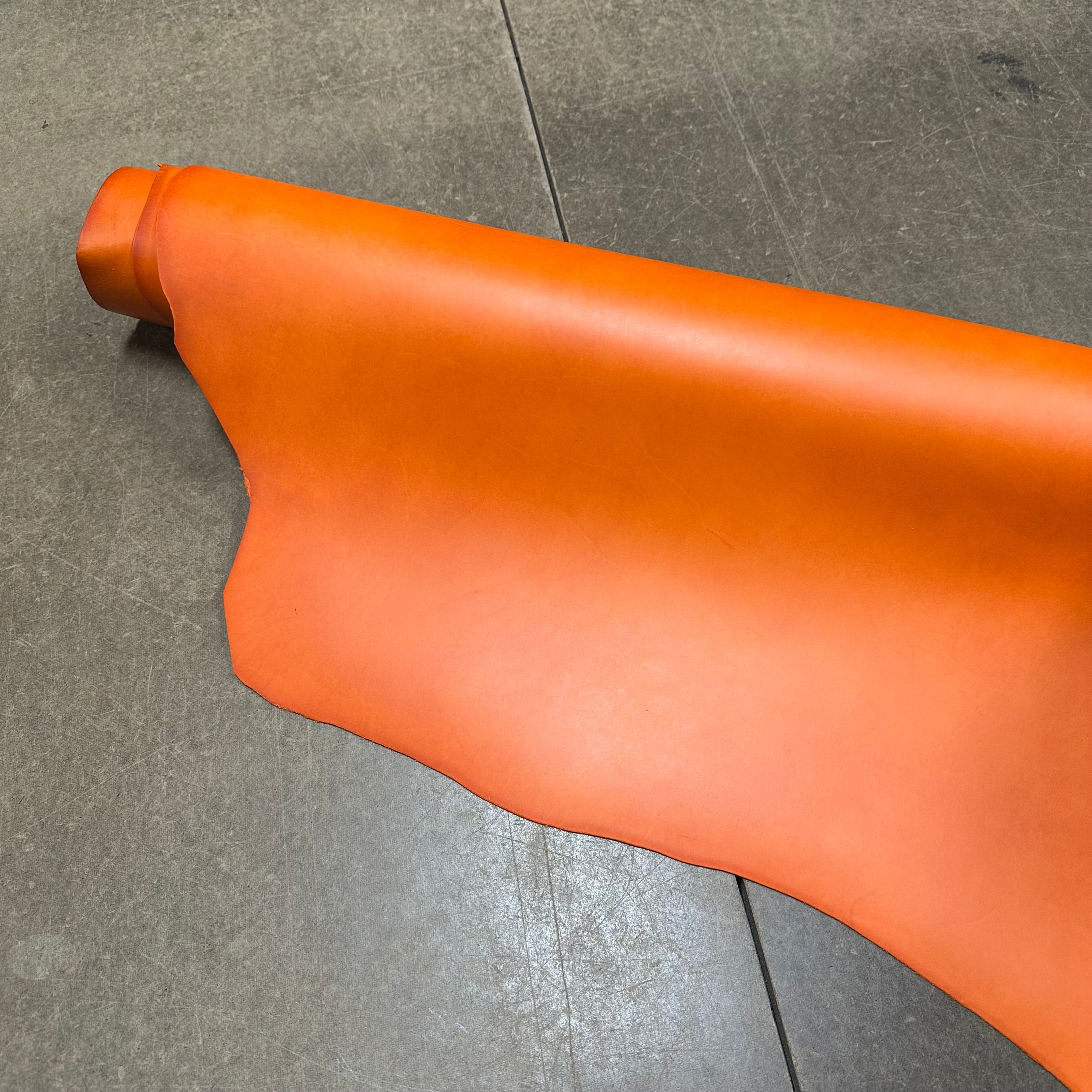 Conceria Walpier Buttero, 5 oz. | 10 Colors