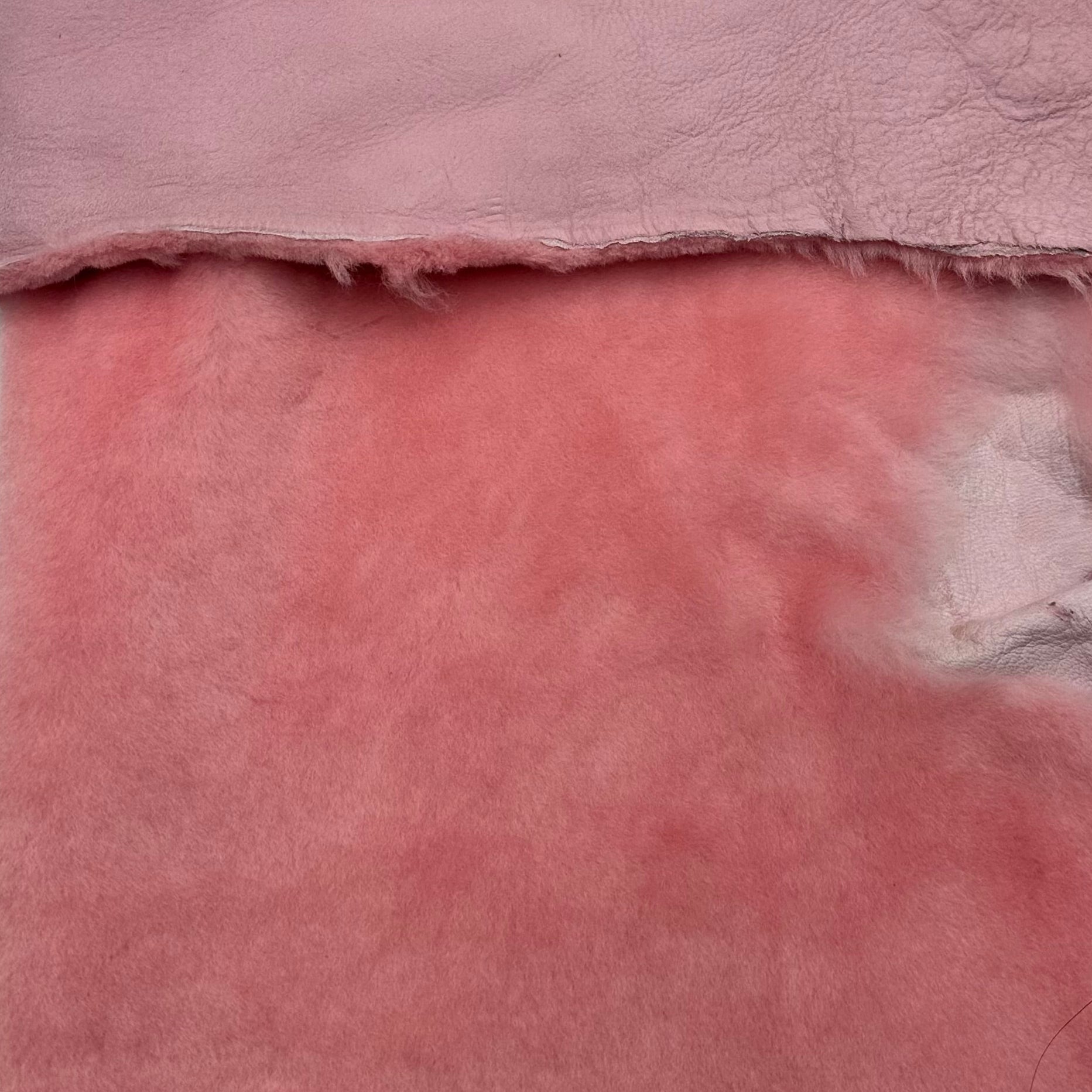 Ironed Merino Shearling 8-10mm - Tone-on-Tone Back