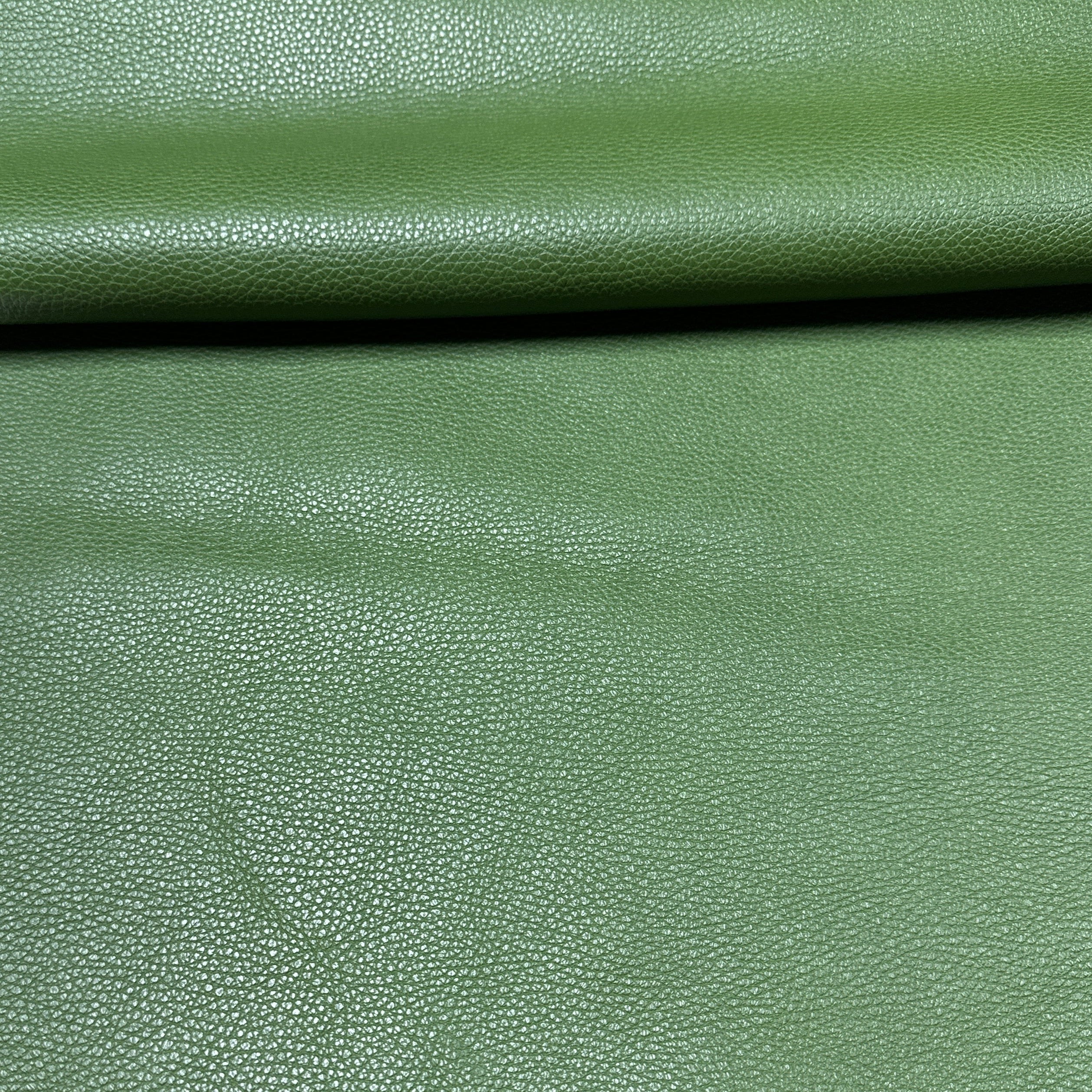 Pebble Grain Calf, 3-4 oz | 25+ Colors