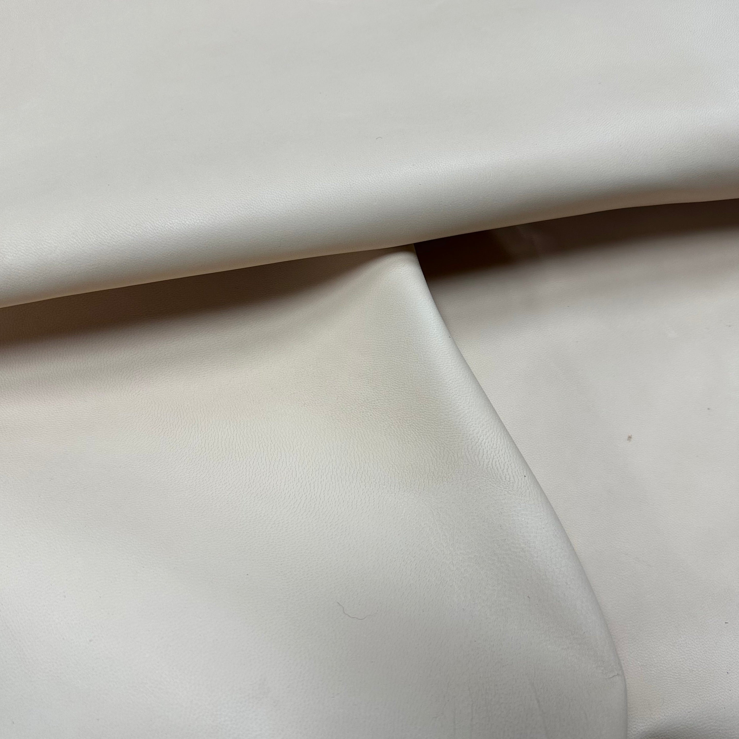 French Veg Tan Sheep Crust, 3 oz