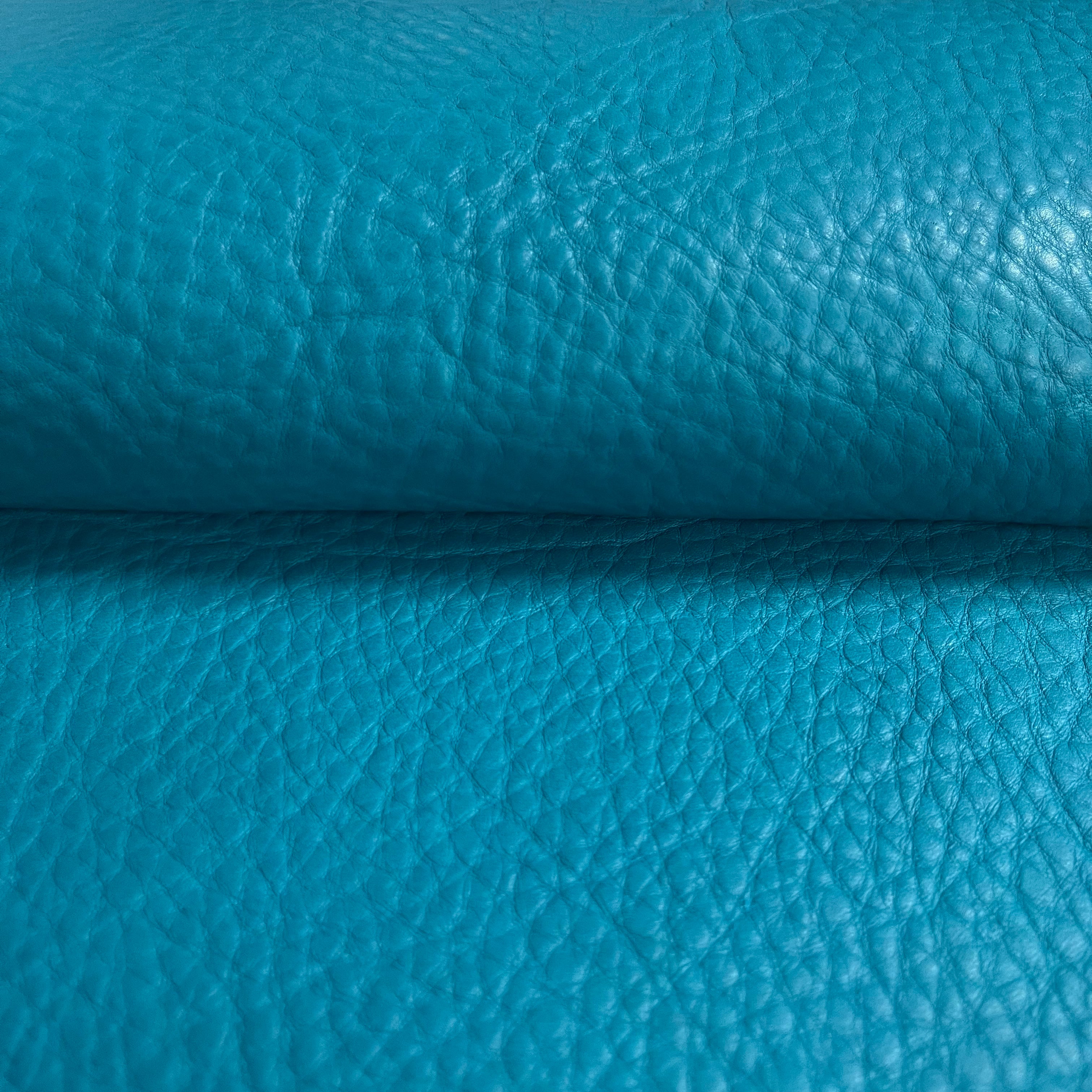 Drum Dyed Soft Bullhide, 6-8 oz | 15 Colors