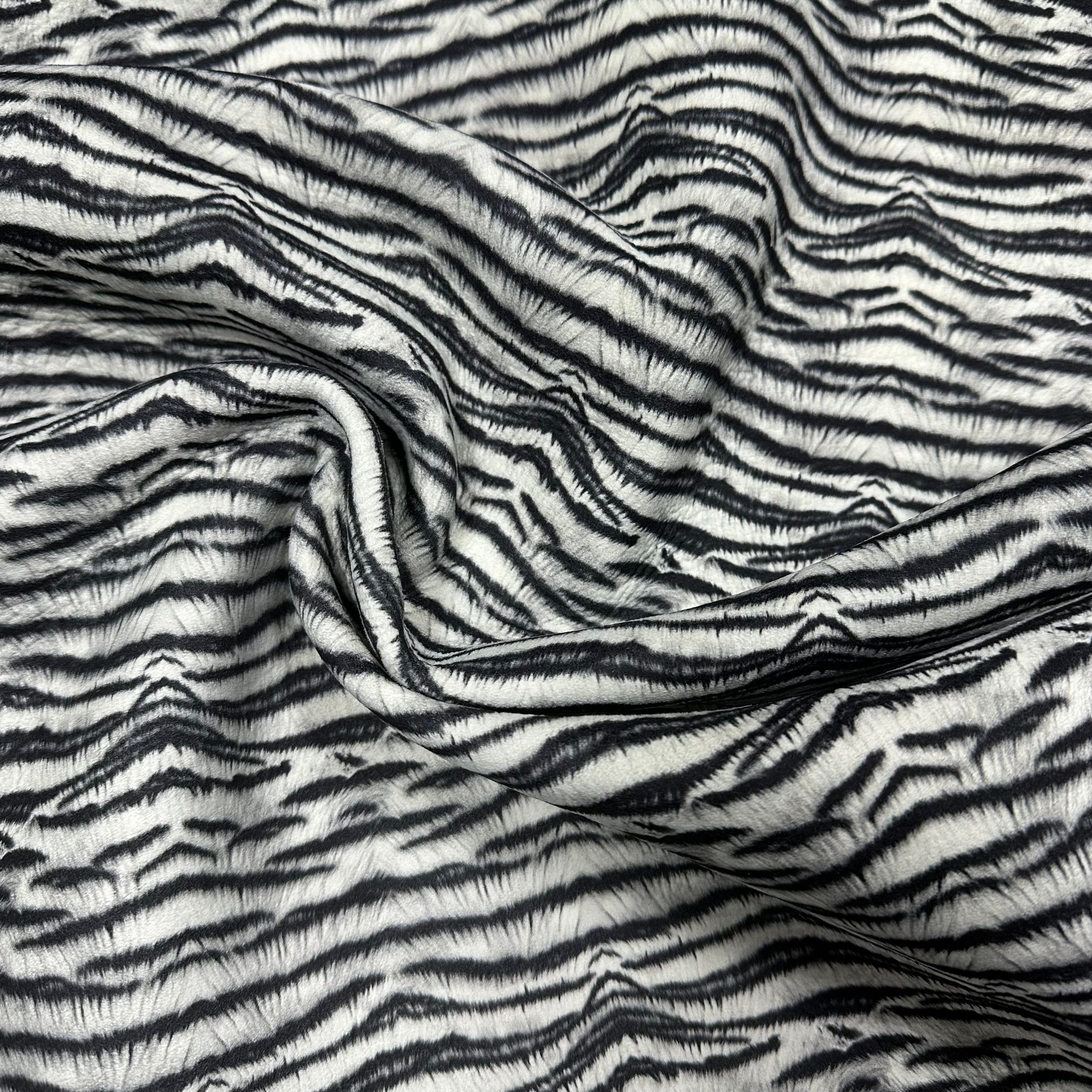 Animal Printed Lamb Suede, 2-3 oz