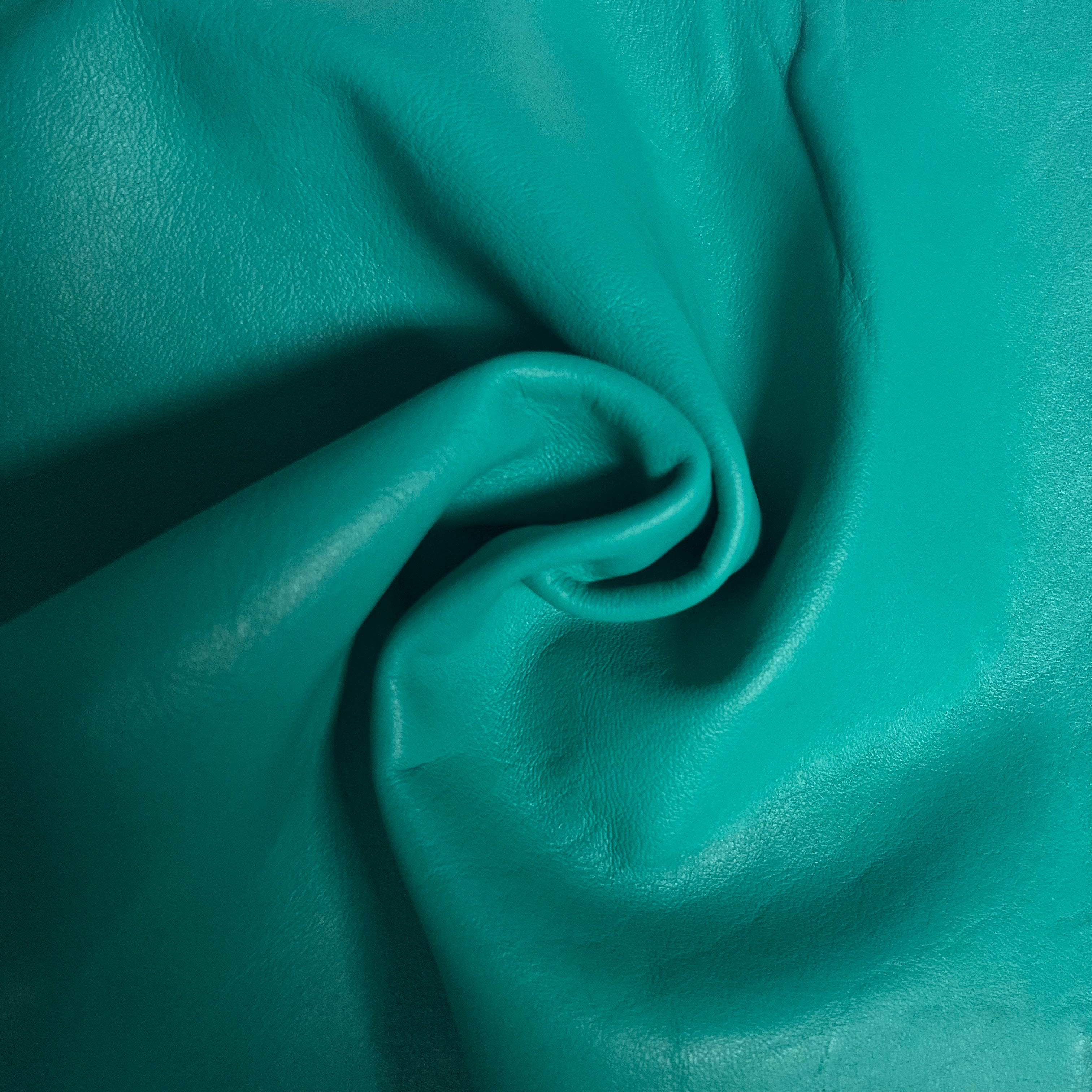 Reversible Moto Chap Cow Nappa, 3 oz | 45+ Colors