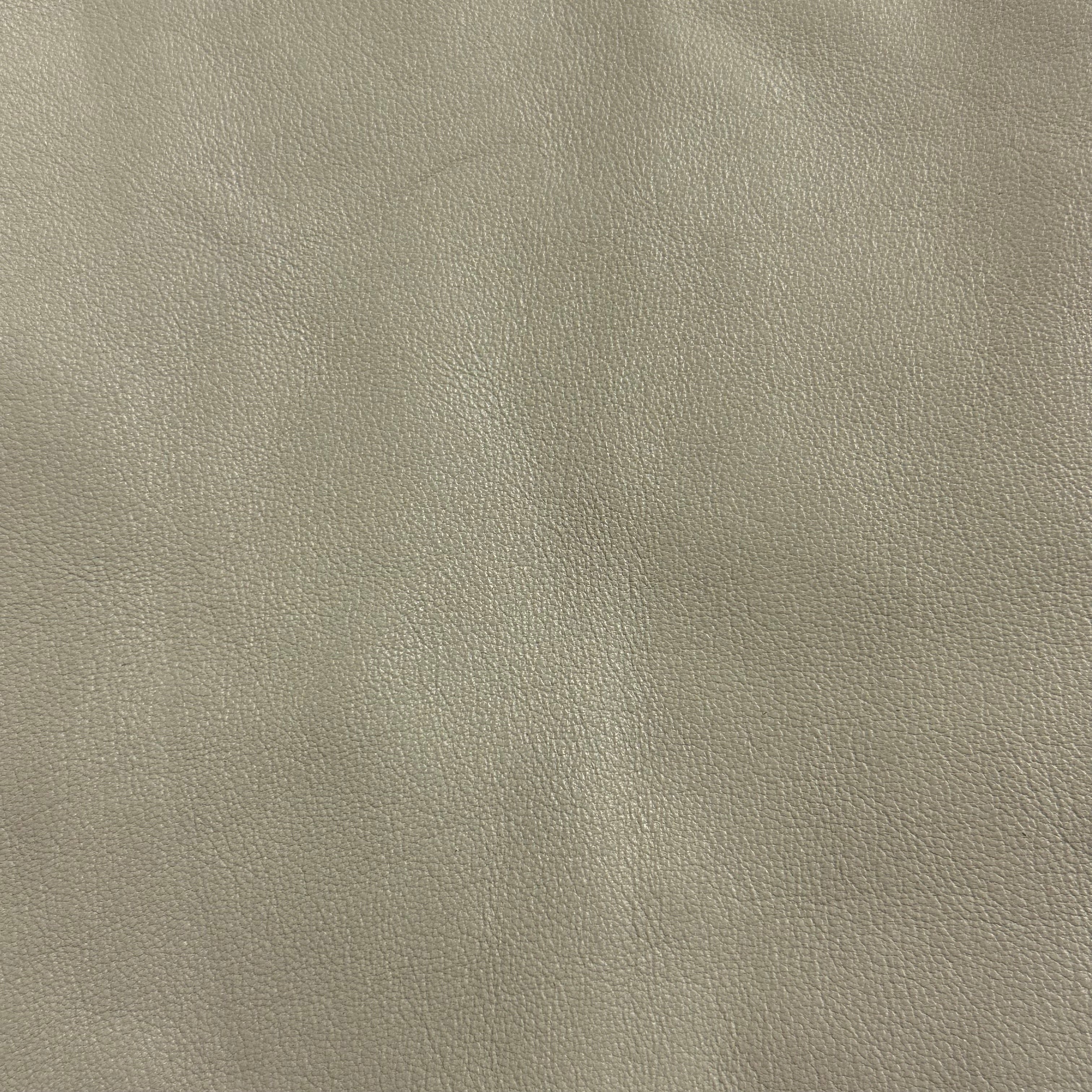 Reversible Floral Print Lamb, 2oz | Cream with Gold Undertone