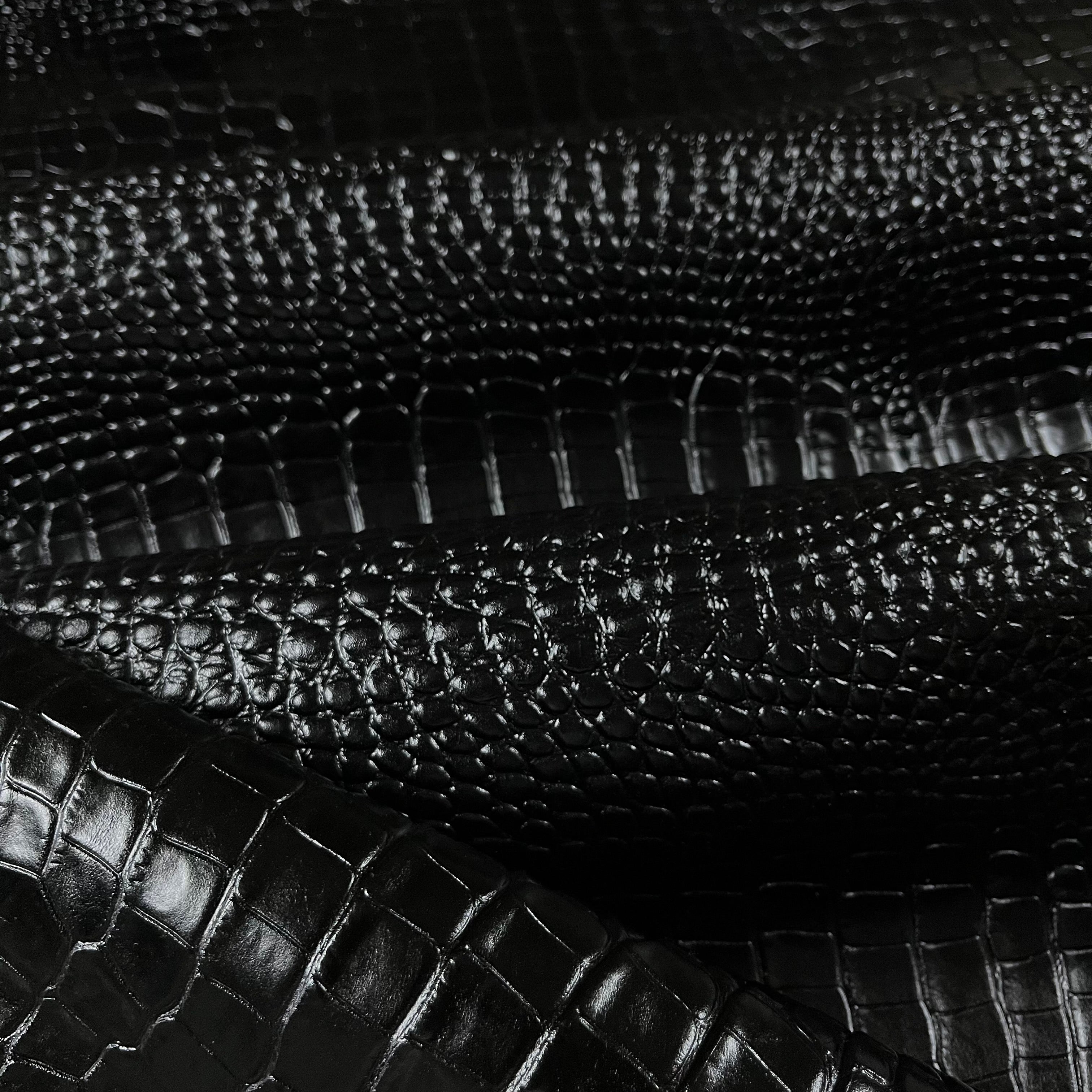 Artigiano Del Cuoio (ADC) Old Fashioned Alligator Embossed, 3 oz | Green and Black