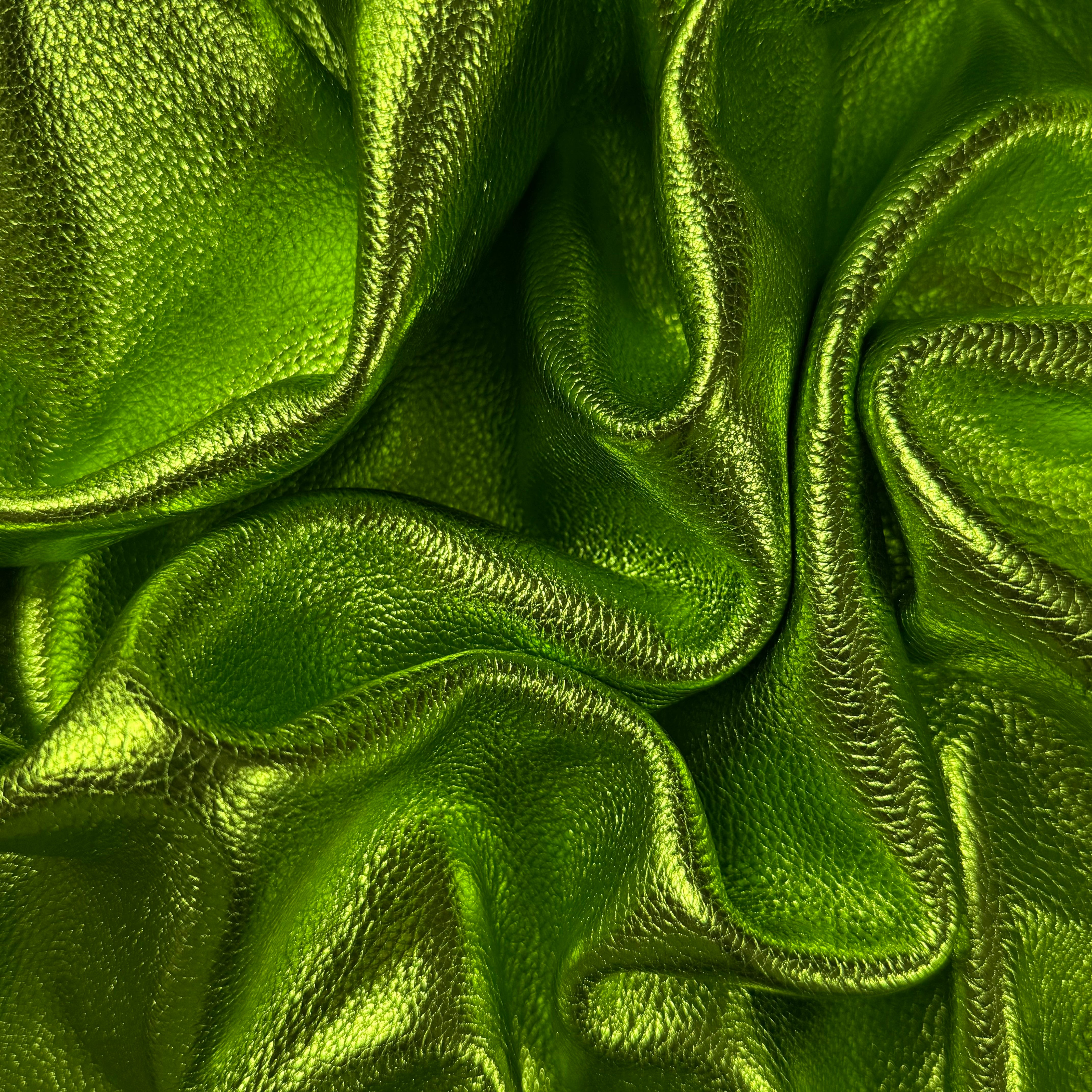 Metallic Foil Milled Cow, 3 oz | 25+ Colors