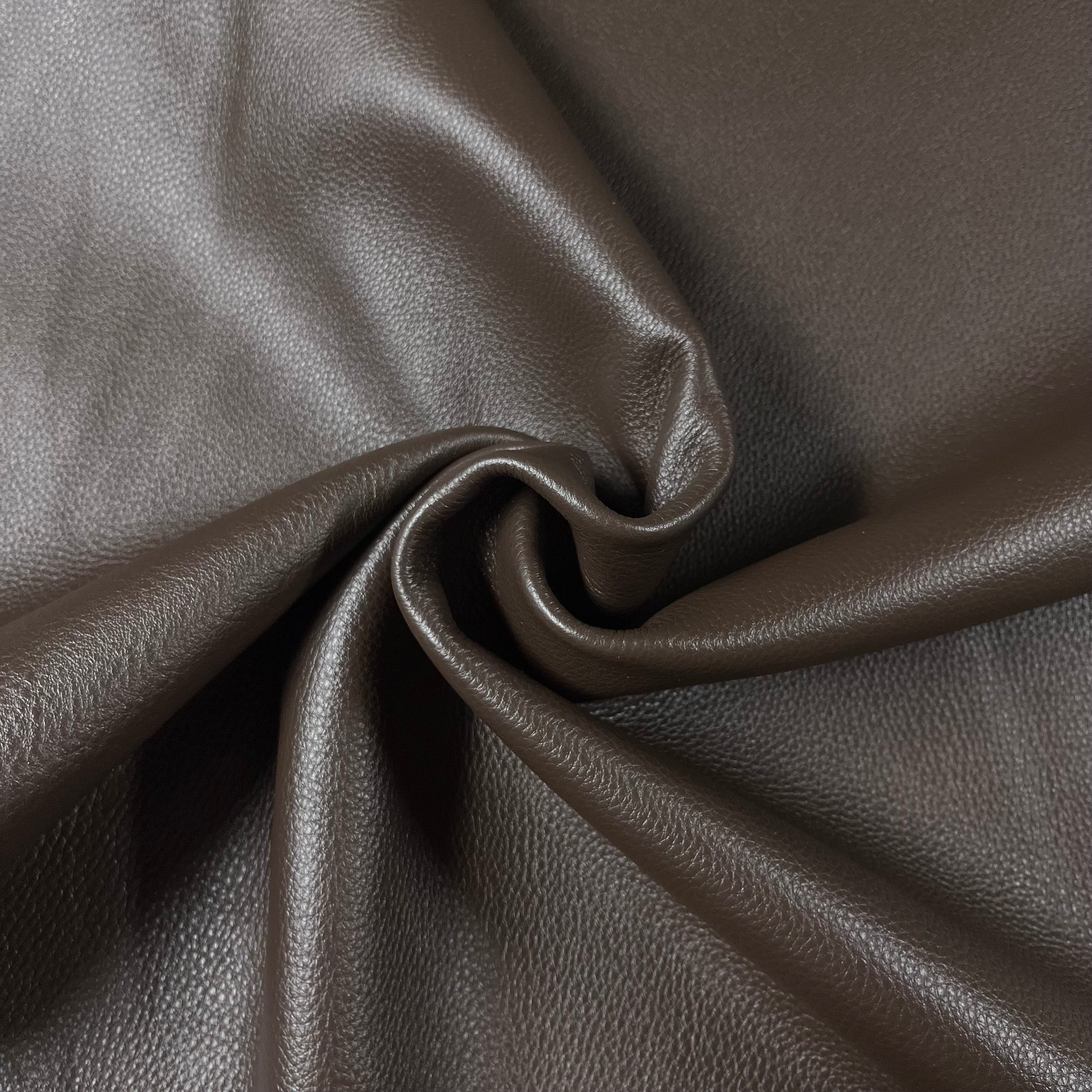 Premium Floater Upholstery Cow, 3 oz | 19 Colors