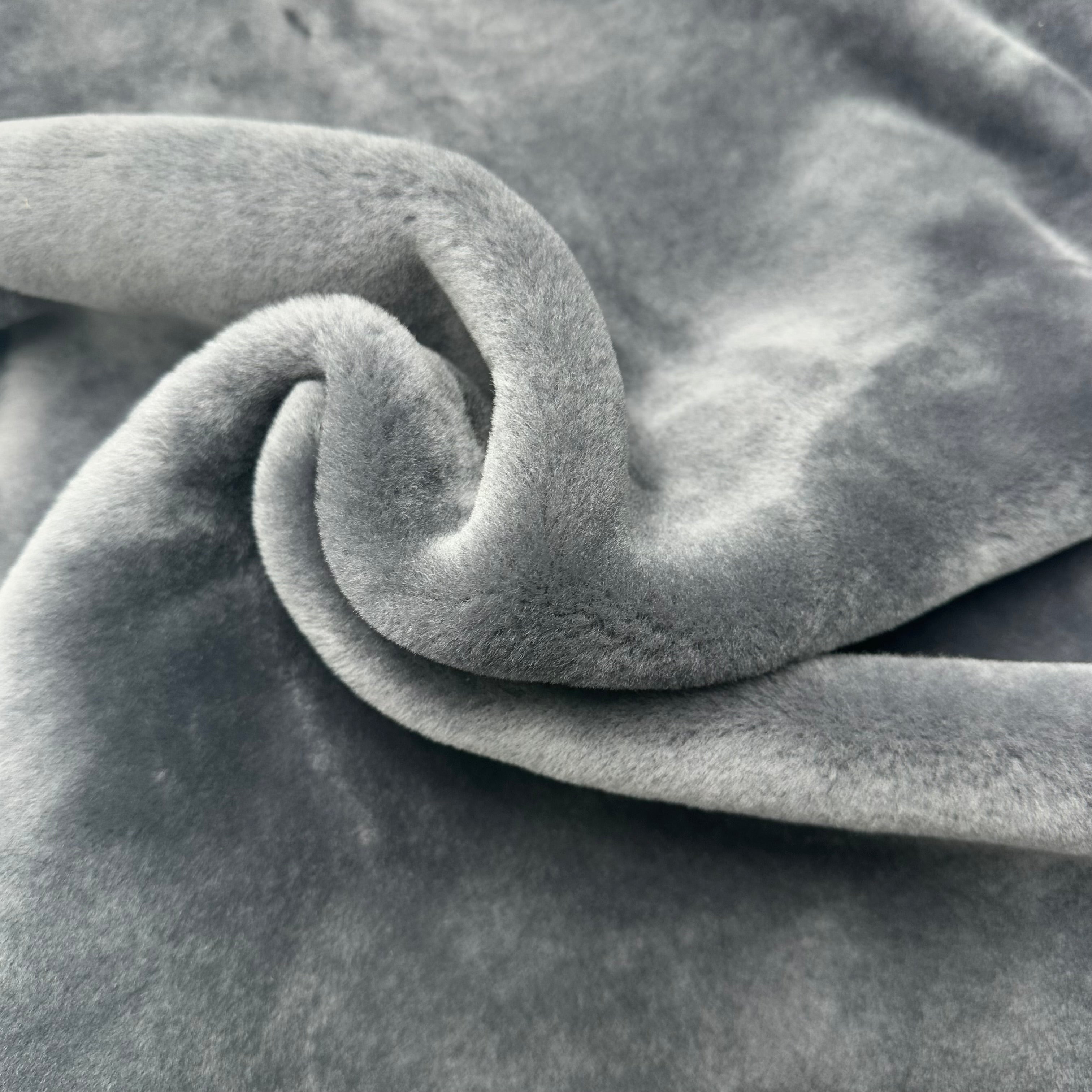 Ironed Merino Shearling 8-10mm - Tone-on-Tone Back