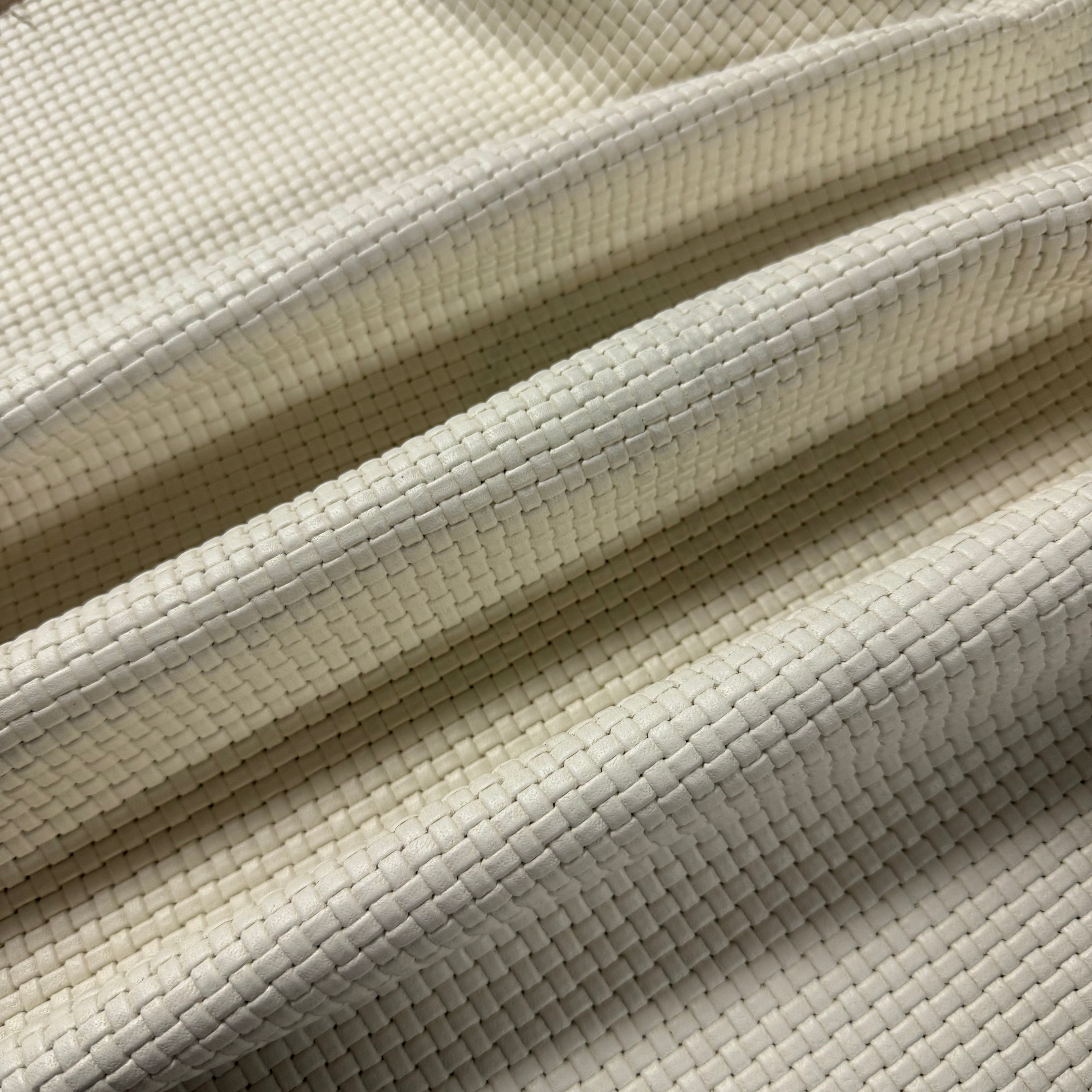 Basketweave Embossed Veg Tan Lamb, 2.5 oz | 2 Colors