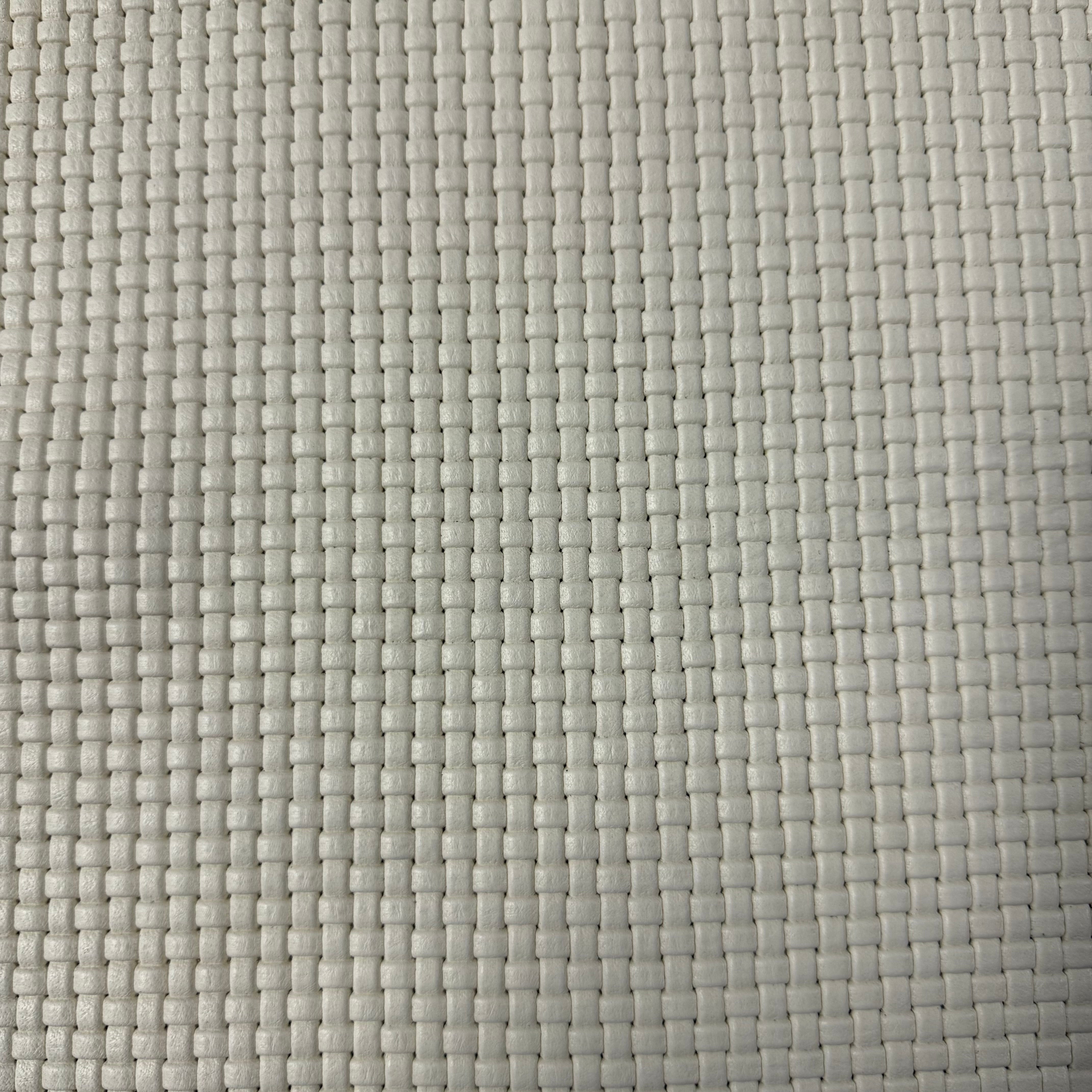 Basketweave Embossed Veg Tan Lamb, 2.5 oz | 2 Colors