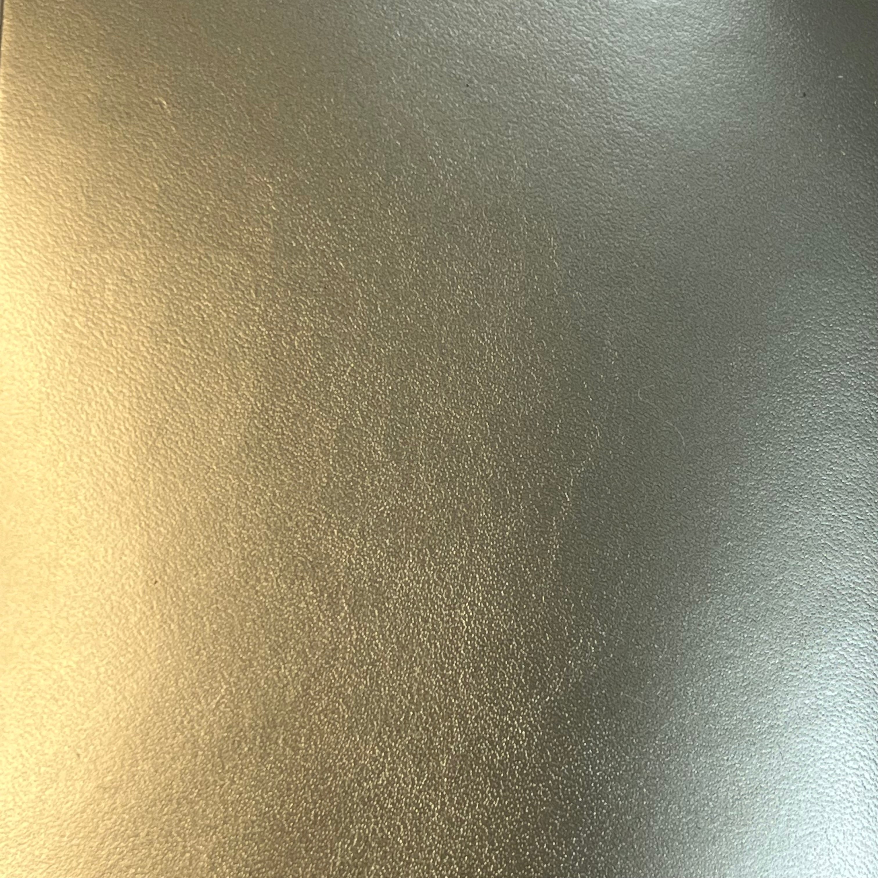 Metallic Foil Smooth Cow, 3.5 oz | 15+ Colors