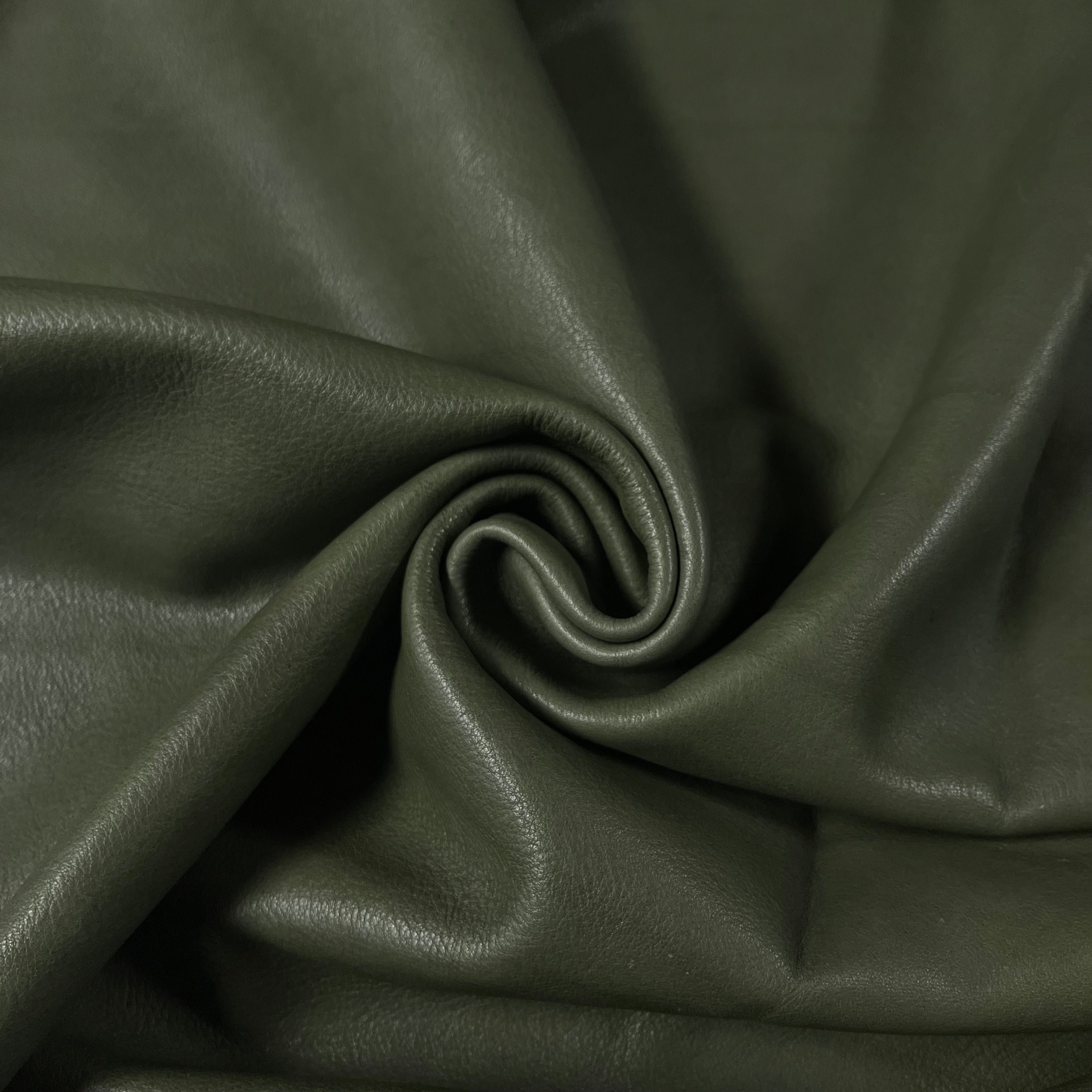 Veg Line - Soft Veg-Tan Cowhide, 3.5-4 oz | 15+ Colors