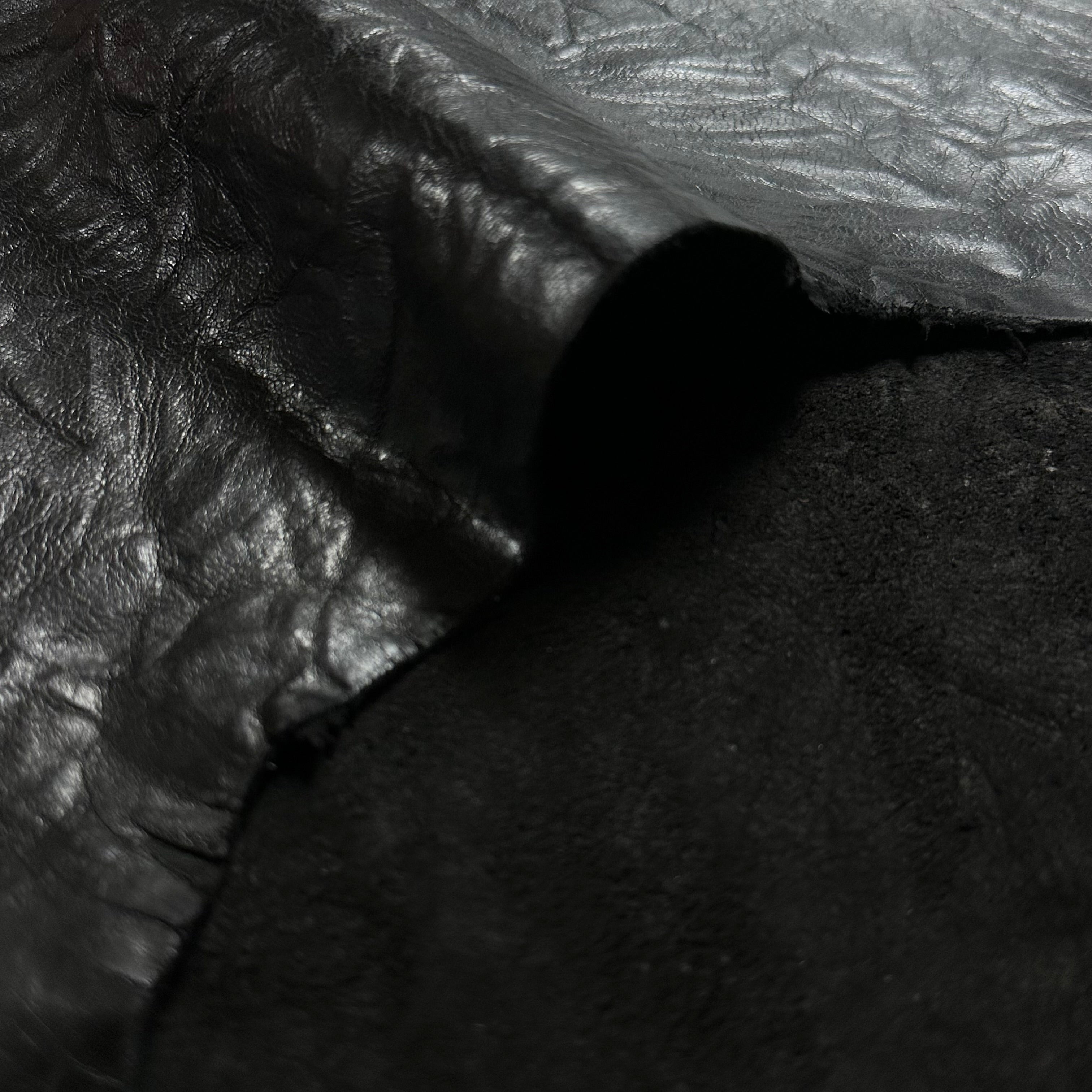 Crinkle Textured Lamb Nappa, 2 oz | Light Taupe, Black