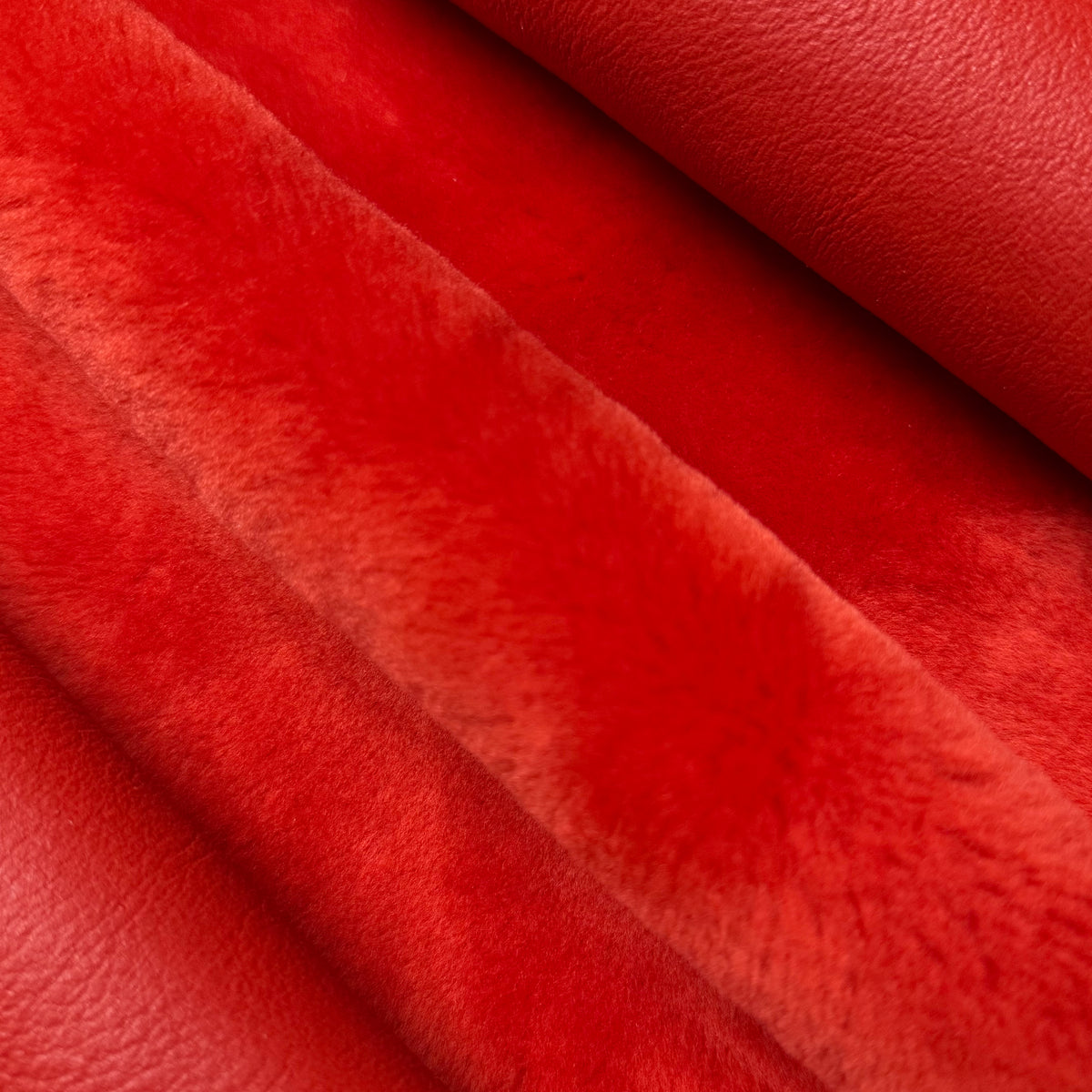 Ironed Merino Shearling 10MM - Nappa Matched Back