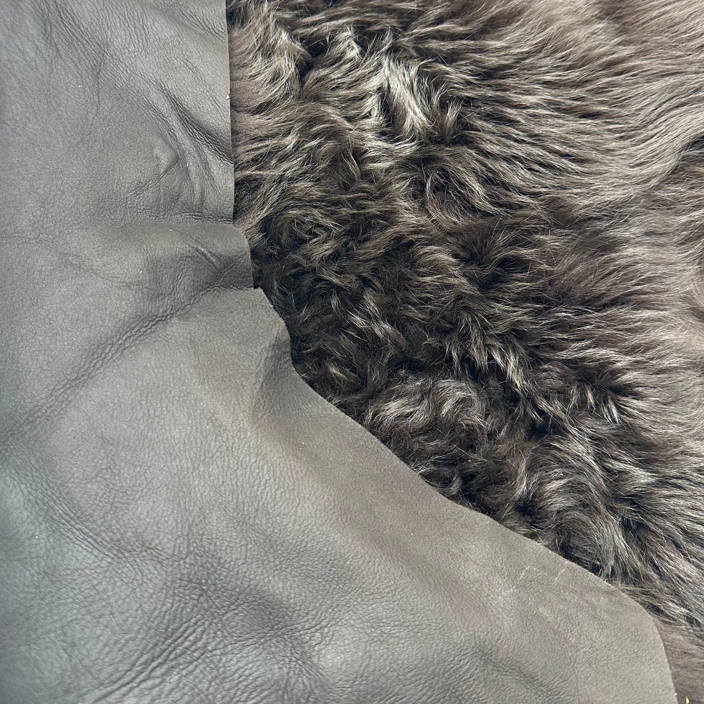 Tigrado Shearling - Ebony, Nappa Matched Back