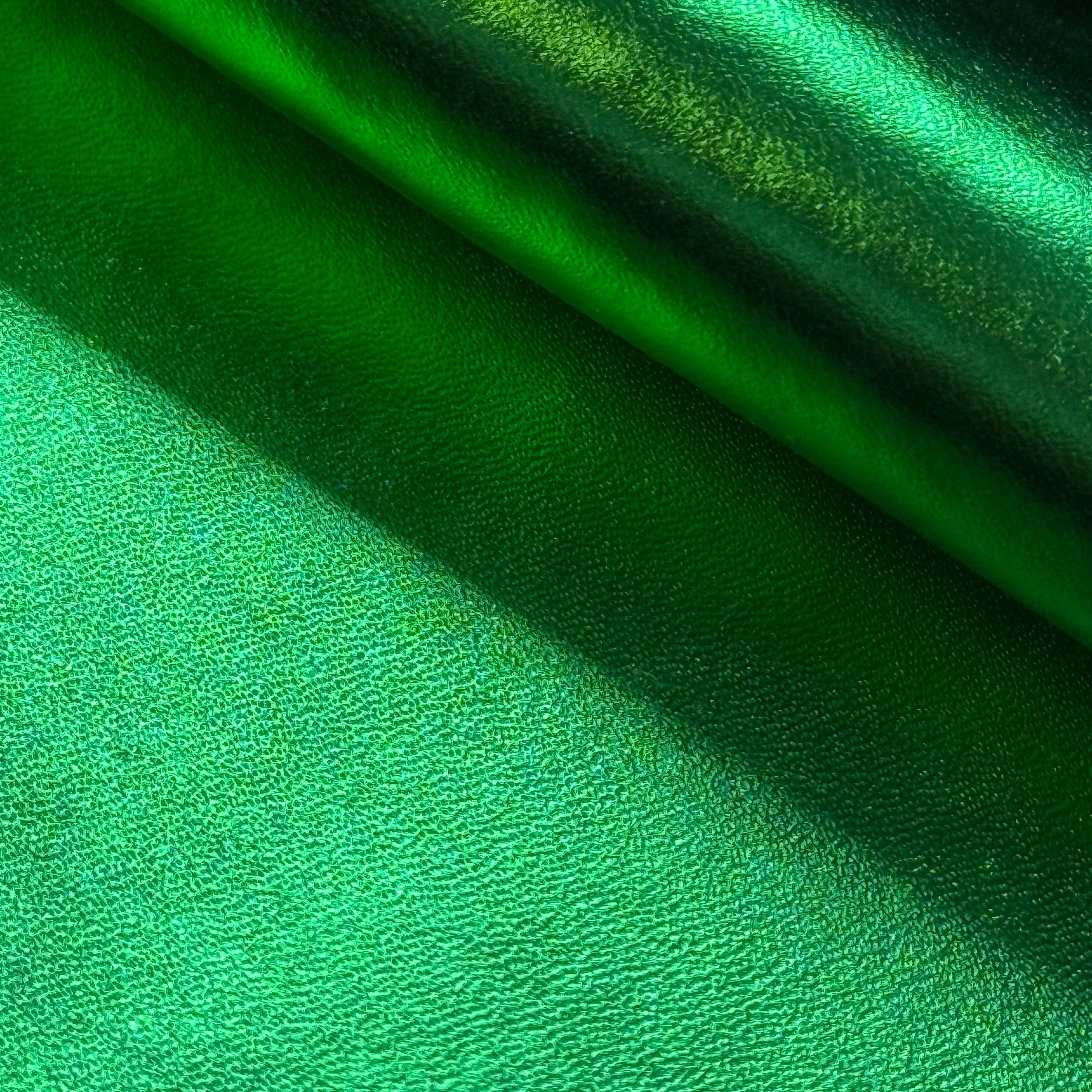 Metallic Foil Smooth Cow, 3.5 oz | 15+ Colors