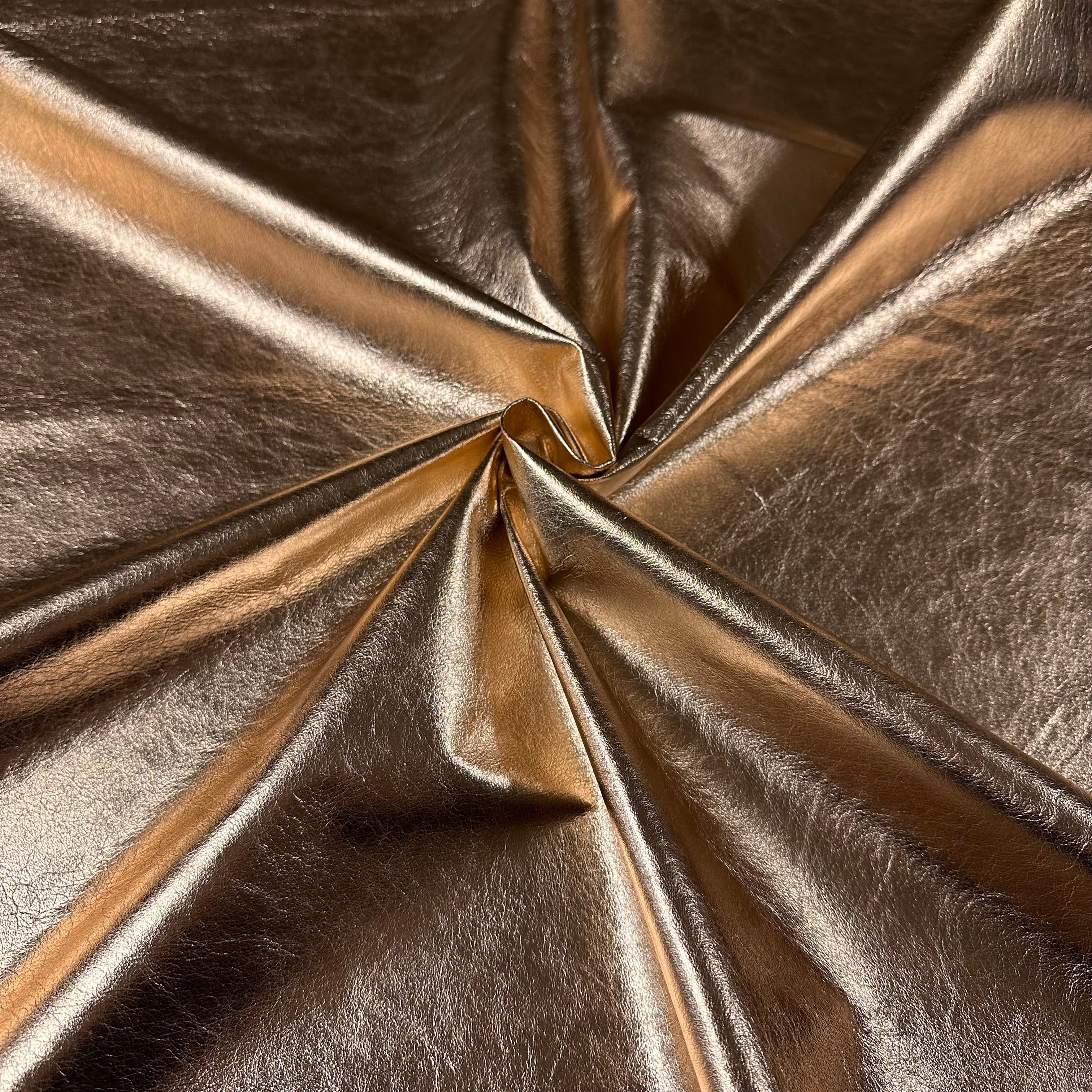 Metallic Foil Pig, 1-2 oz