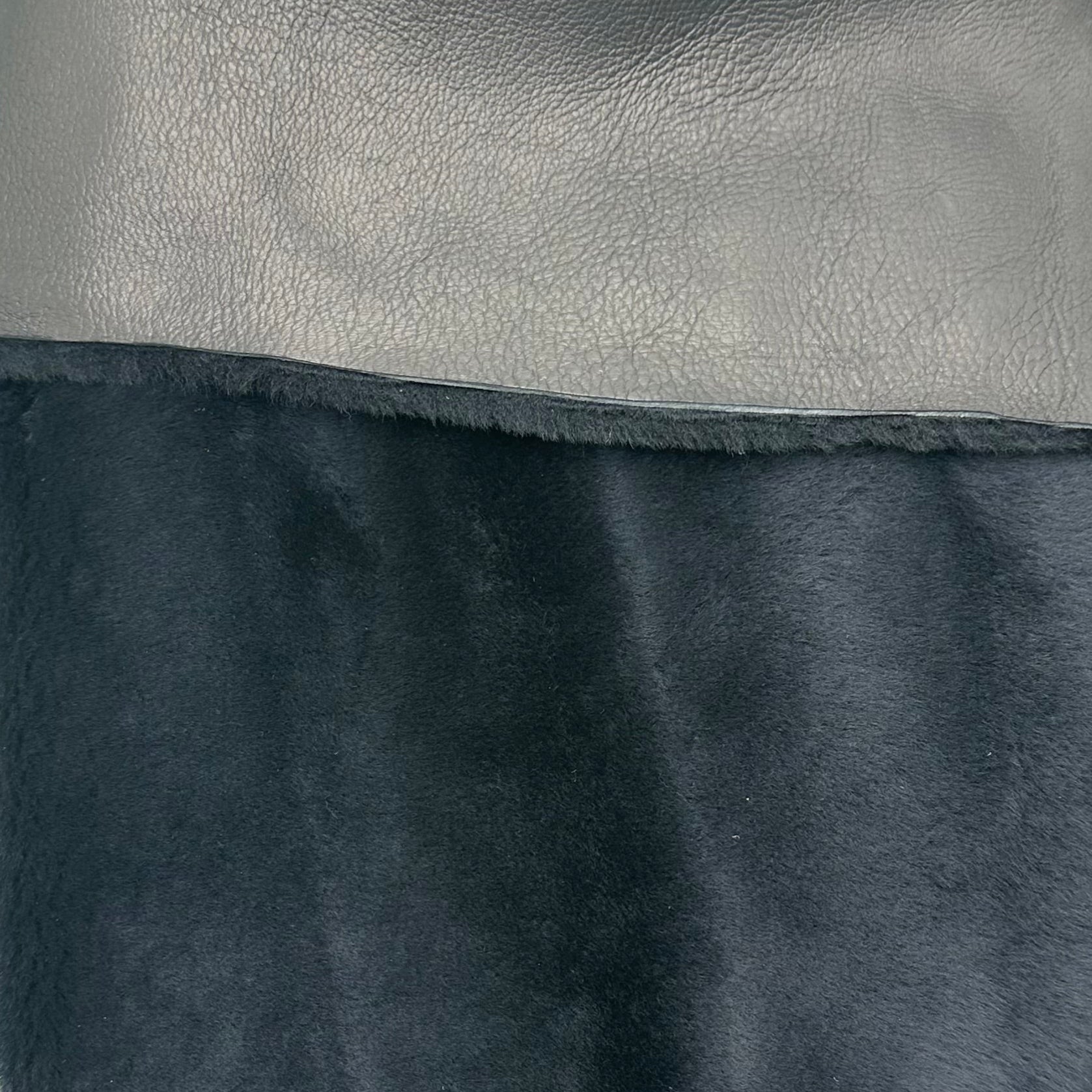 Ironed Merino Shearling 10MM - Nappa Matched Back