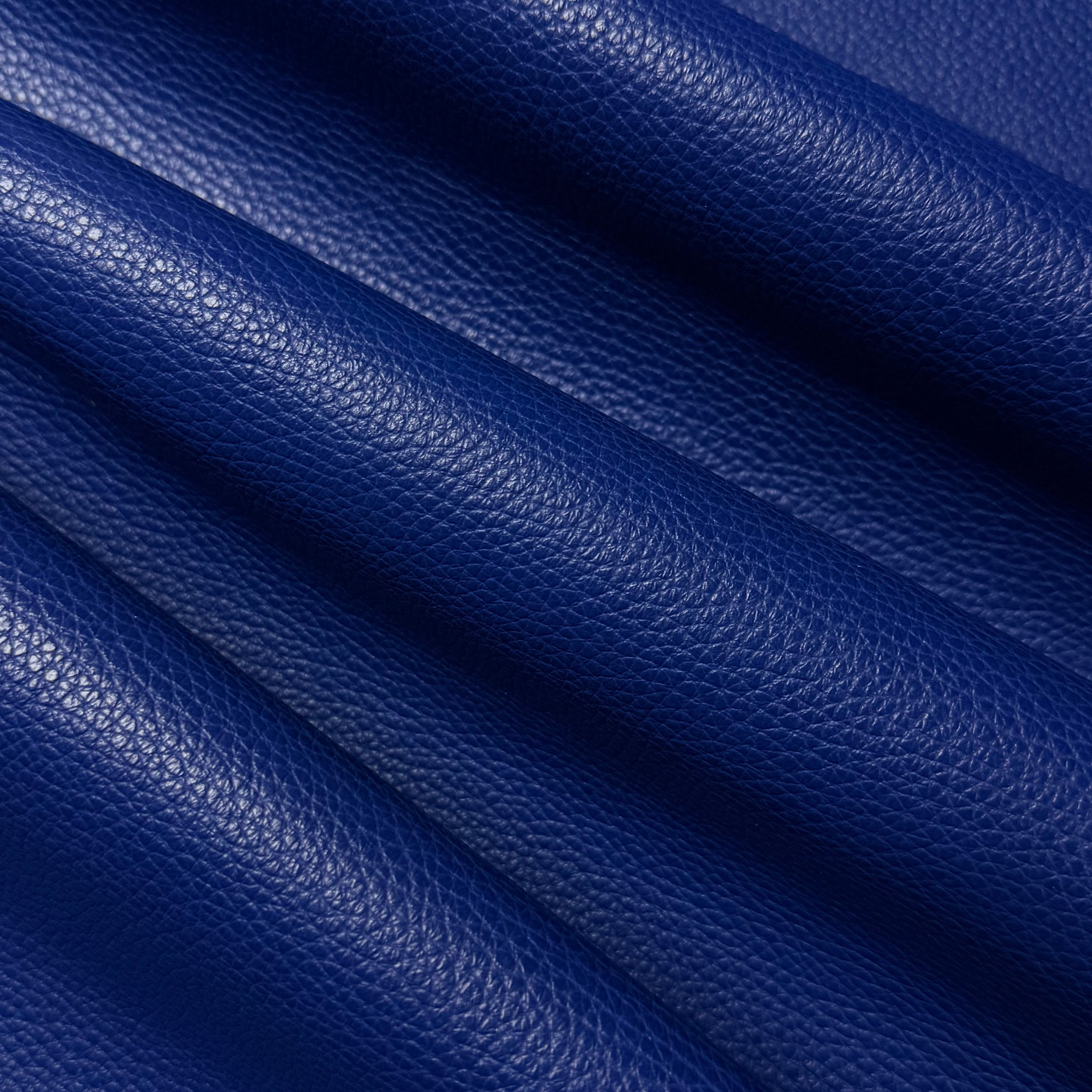 Italian Pebble Grain Calf, 3-4 oz | 15+ Colors