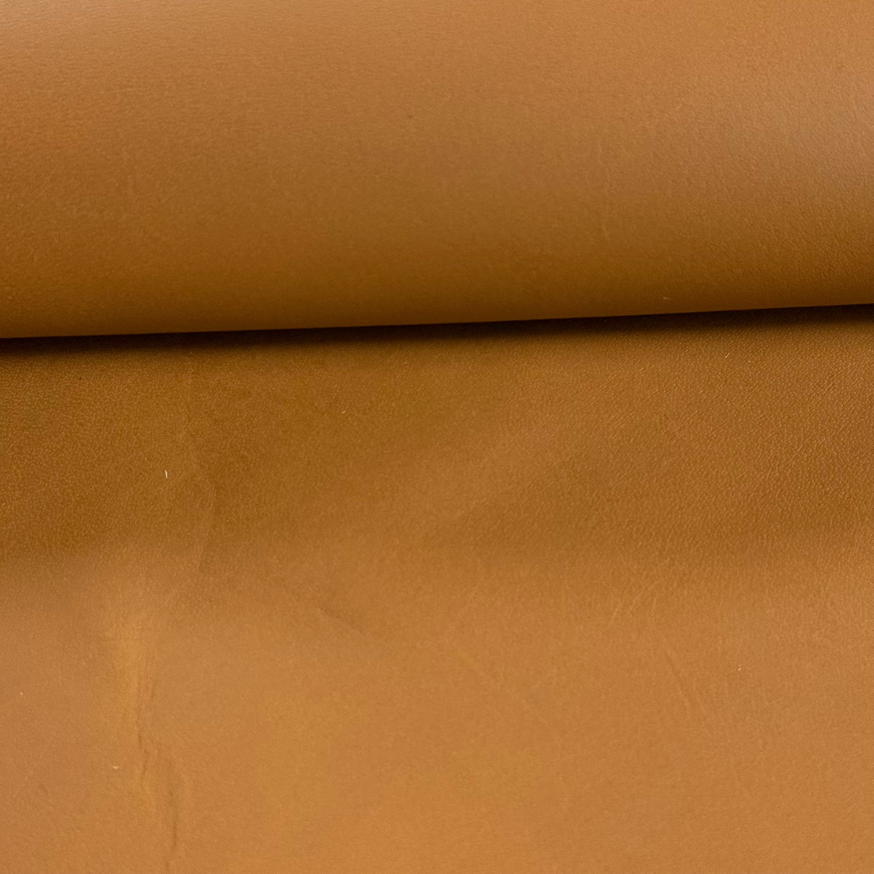 Burnishable Veg Tan Buffalo Calf, 3 oz | 7 Colors