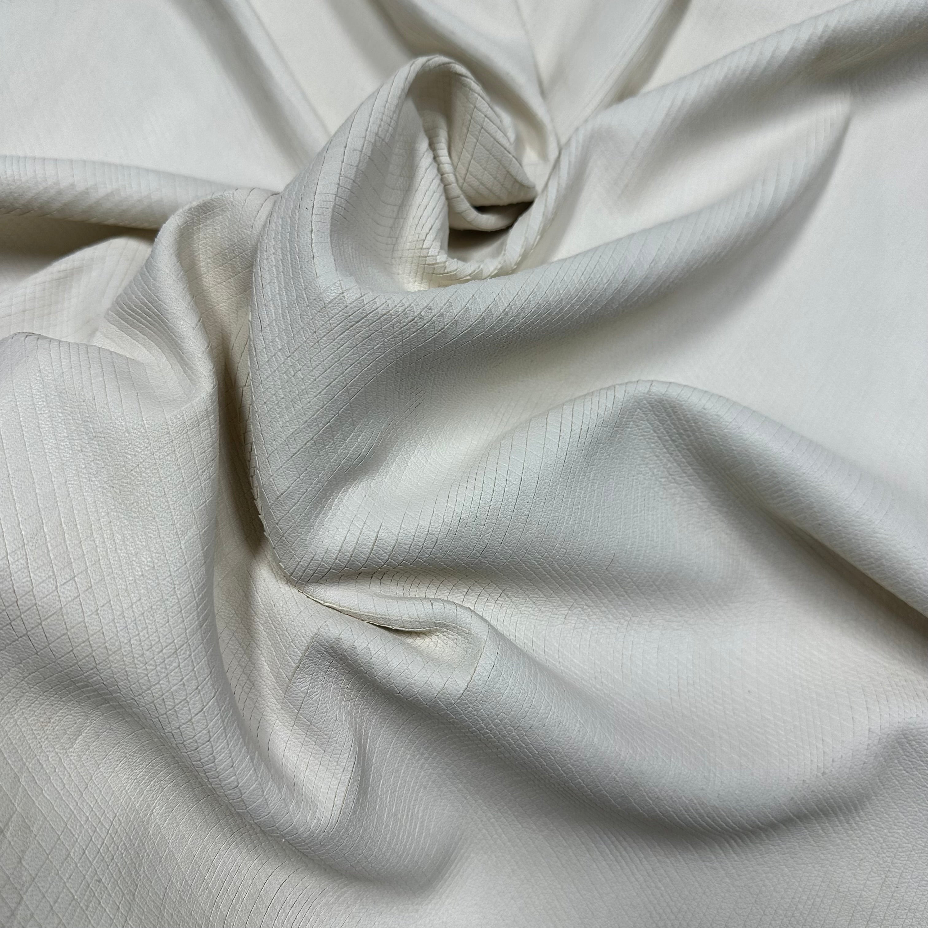 Diamond Laser Cut Lamb, 2-3 oz